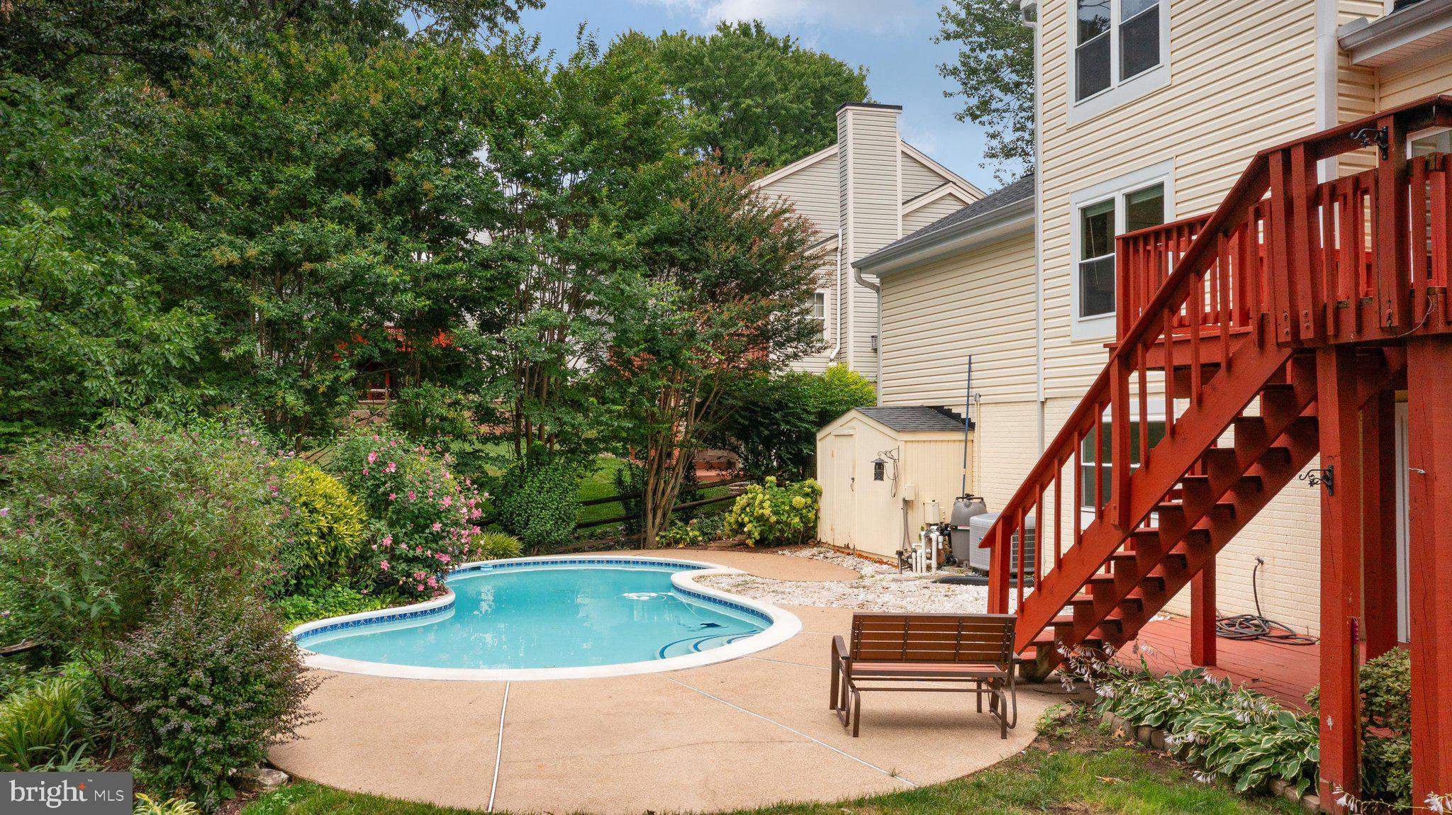 SPRING LAKE ESTATES WEST - Residential