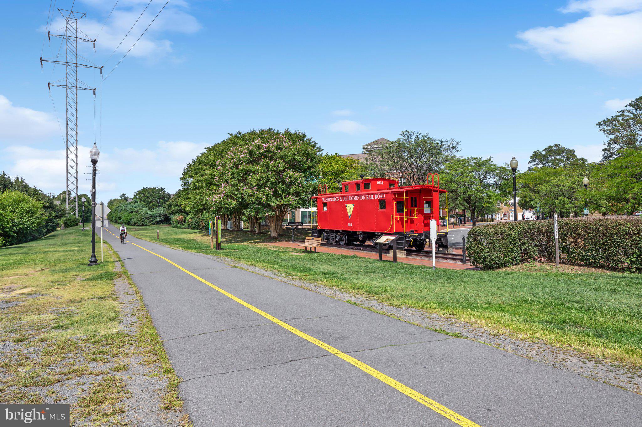 SPRING LAKE ESTATES WEST - Residential