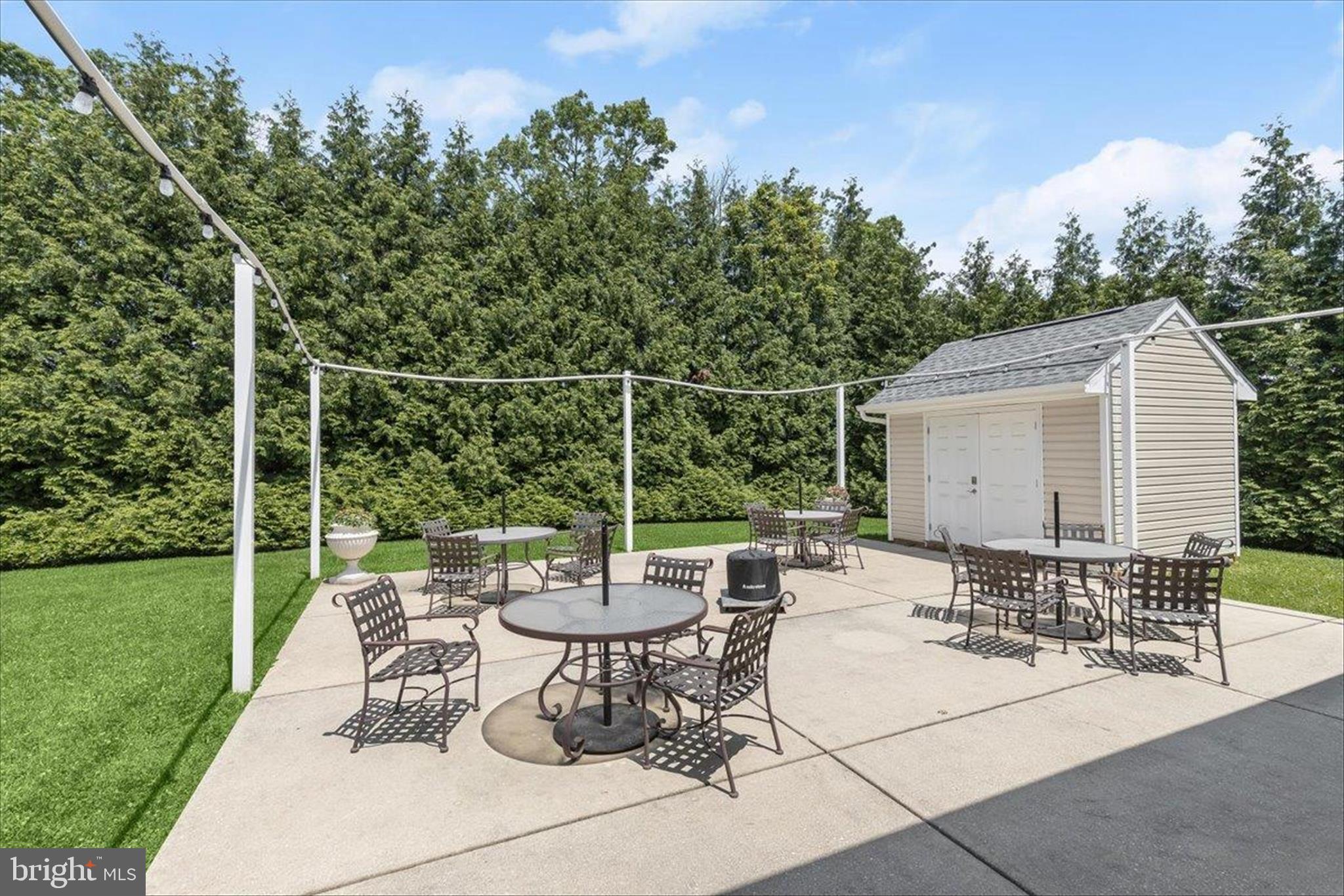 FOREST VIEW - Residential
