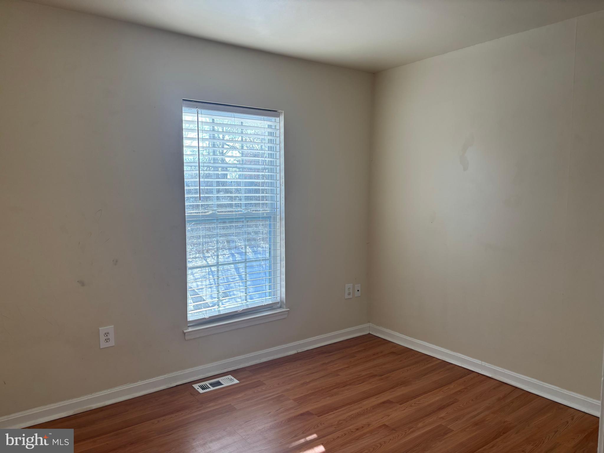 CLOPPER HILLS - Residential