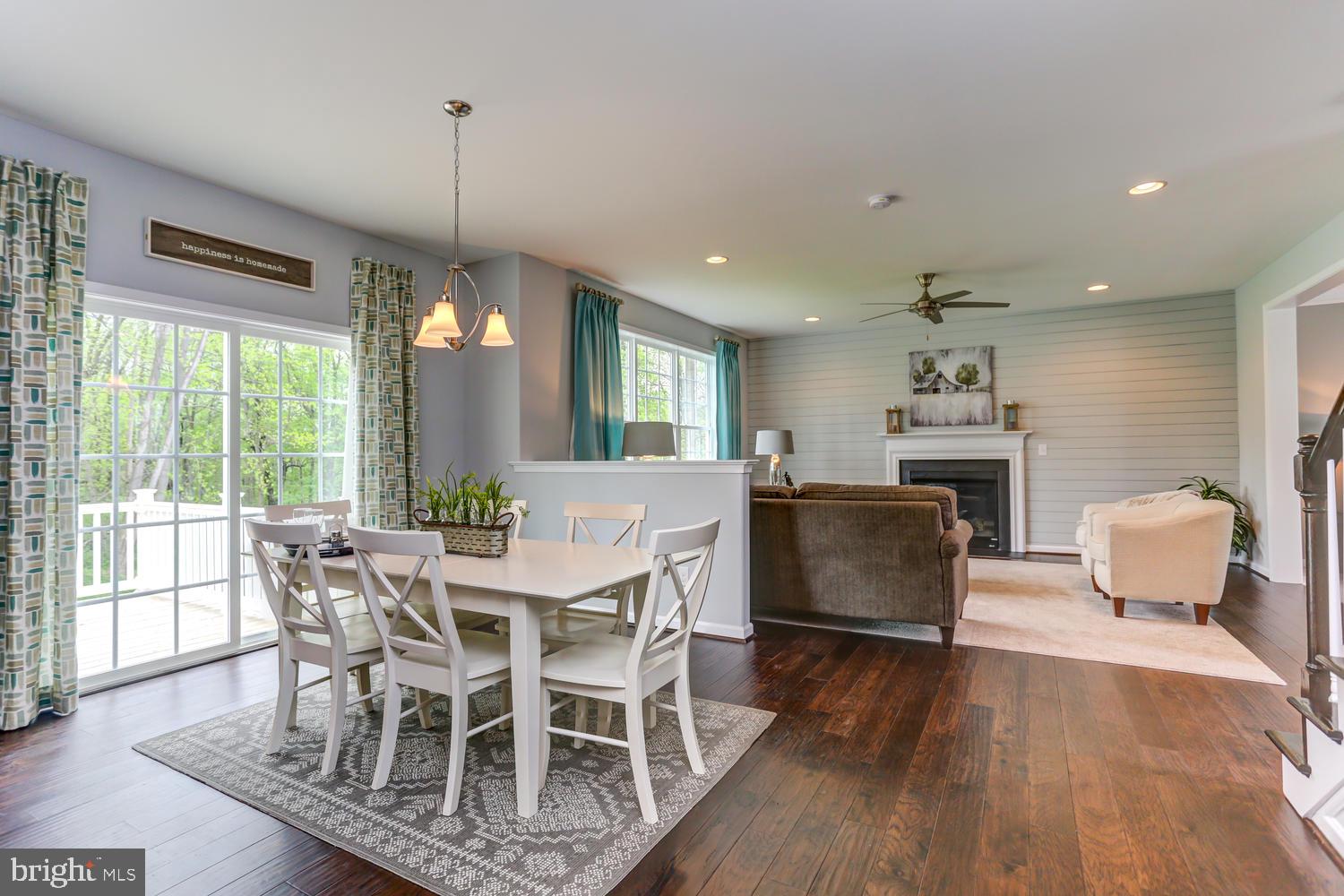 POND VIEW ESTATES - Residential