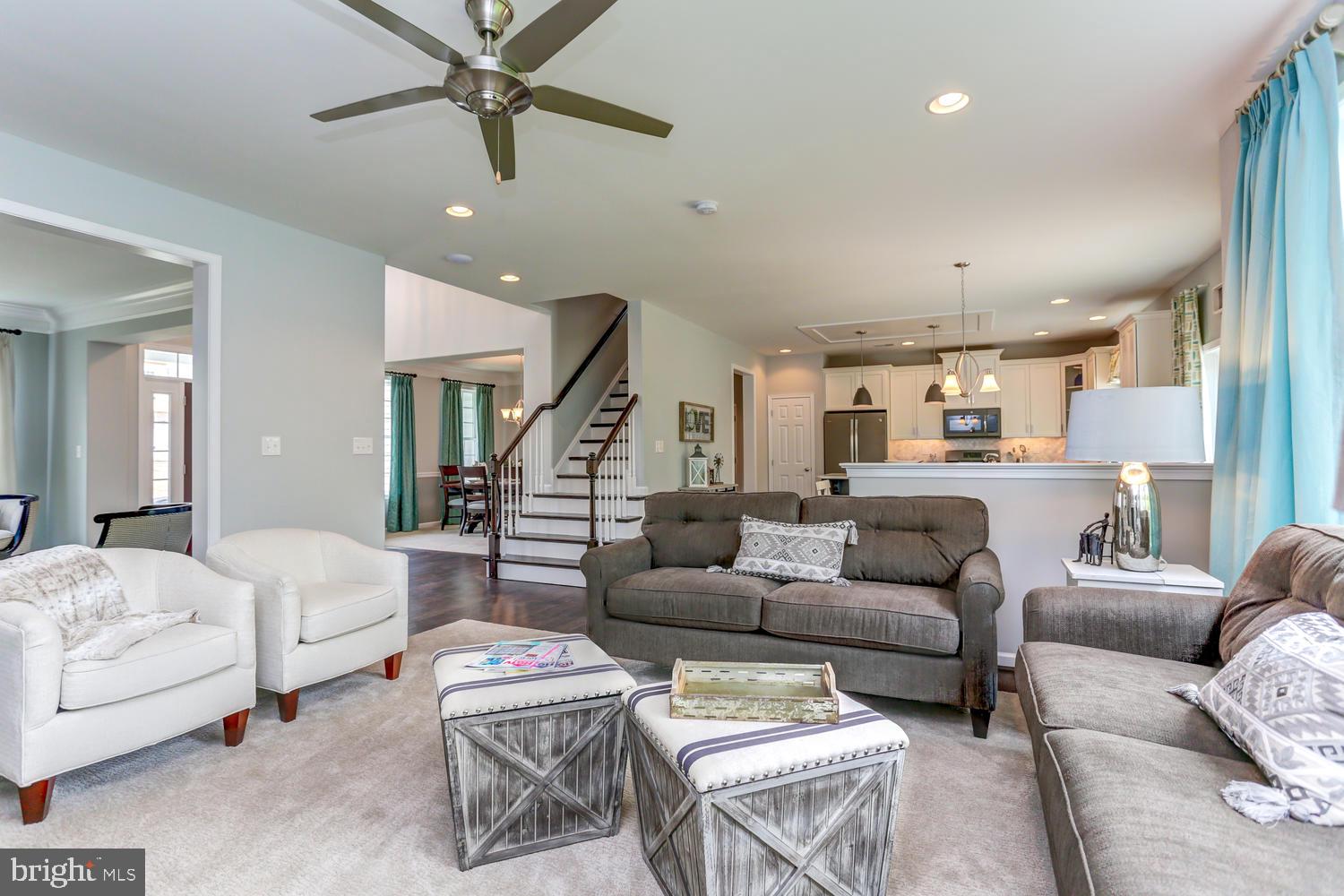 POND VIEW ESTATES - Residential