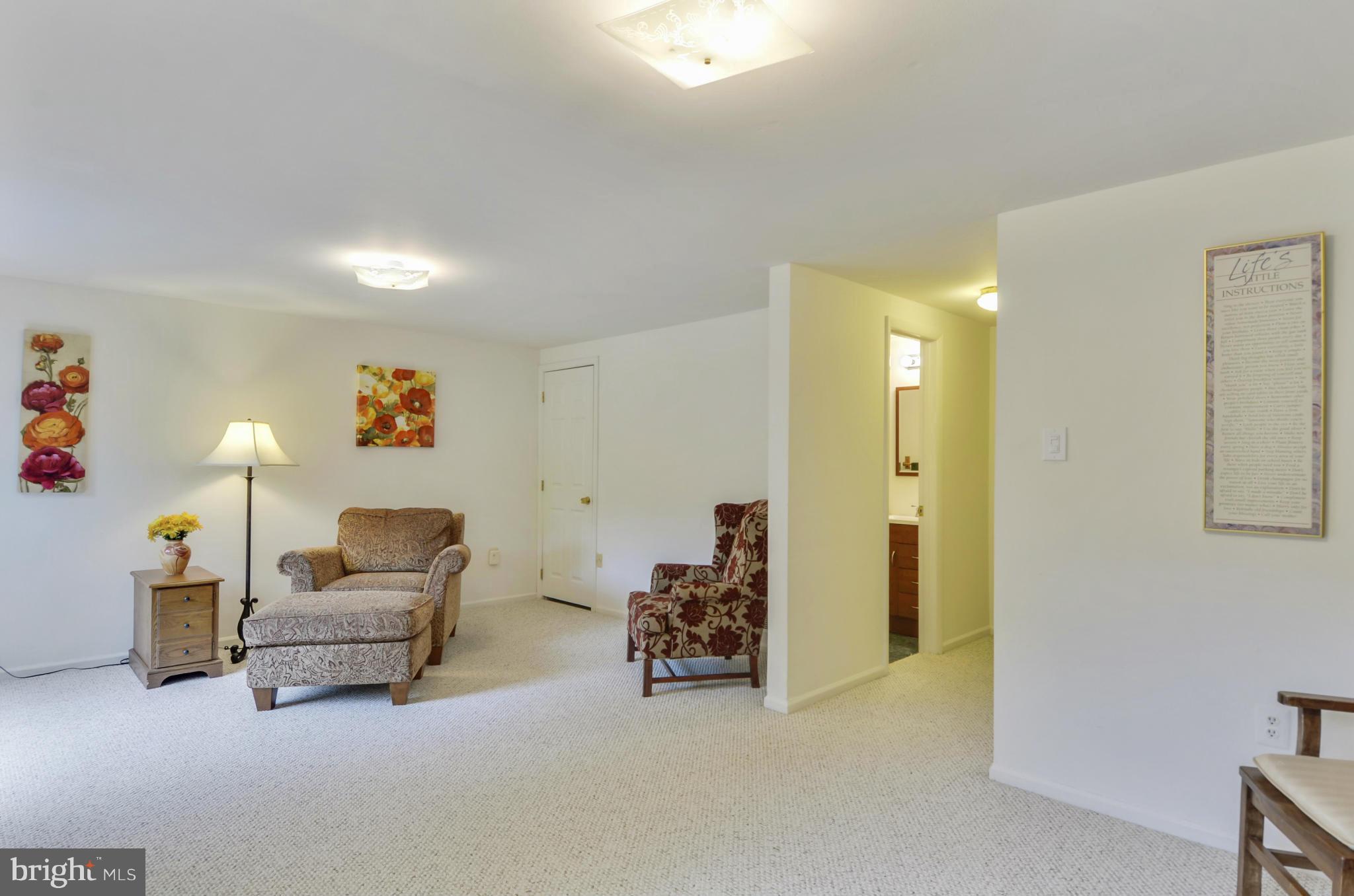 CHURCHILL TOWN SECTOR - Residential