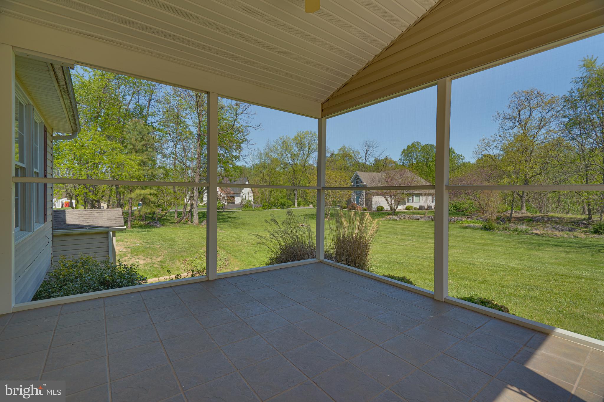CORNERSTONE - Residential