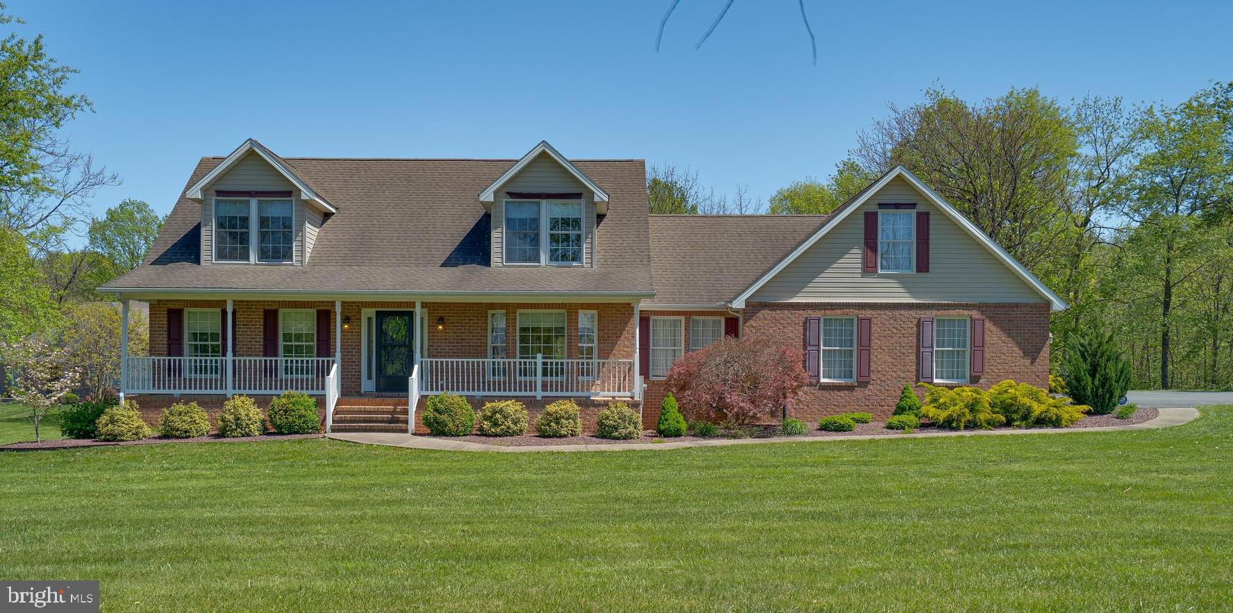 CORNERSTONE - Residential