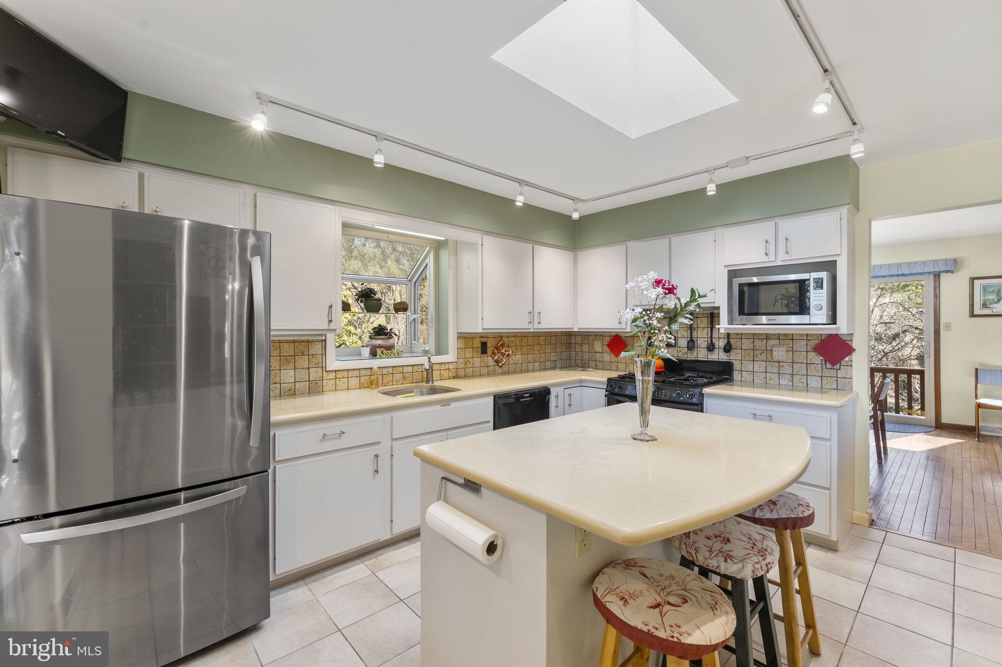 HARMONY HILL - Residential