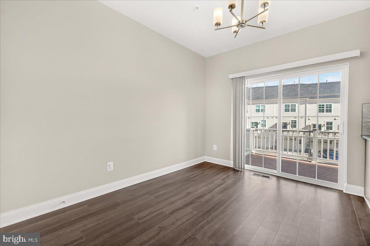 WESTVIEW SOUTH - Residential