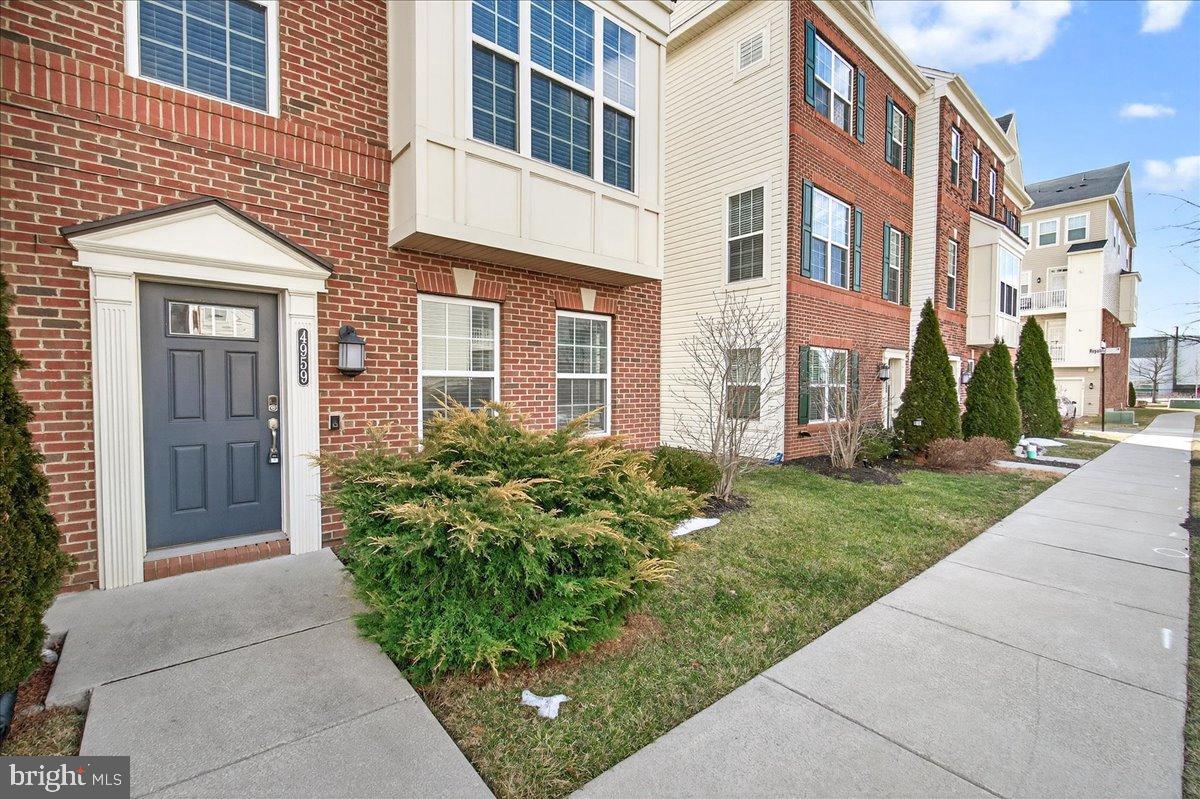 WESTVIEW SOUTH - Residential