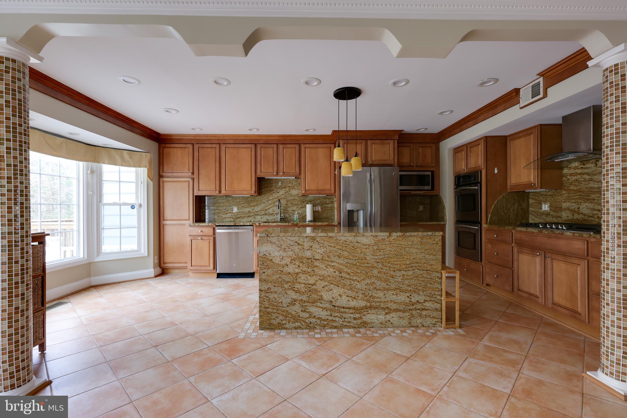 ASHBURN FARM - Residential Lease