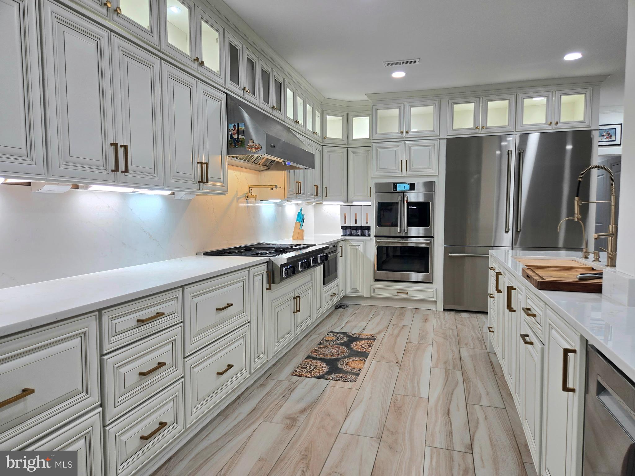 POPLAR PARK - Residential