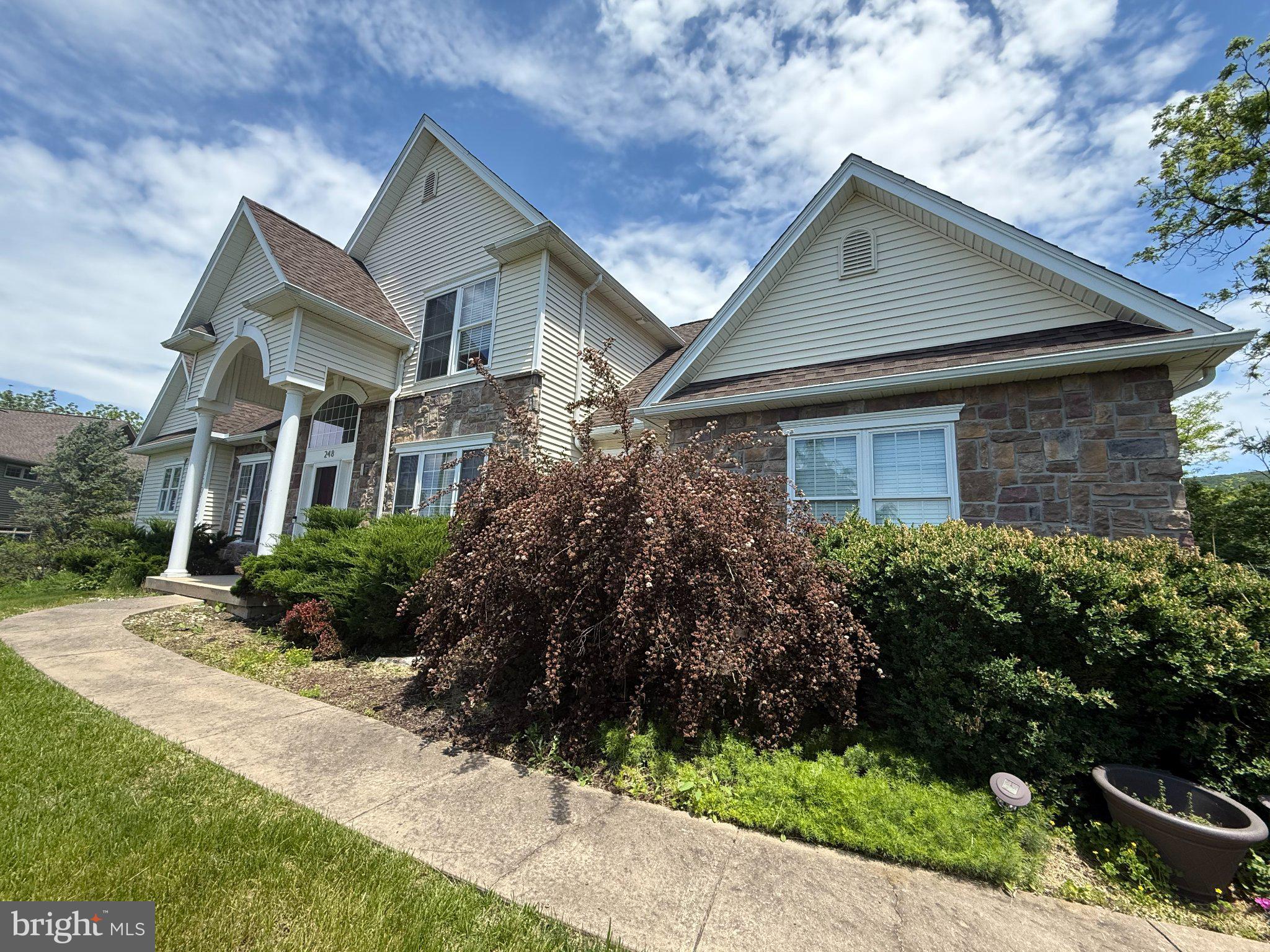 STEARNS CROSSING - Residential