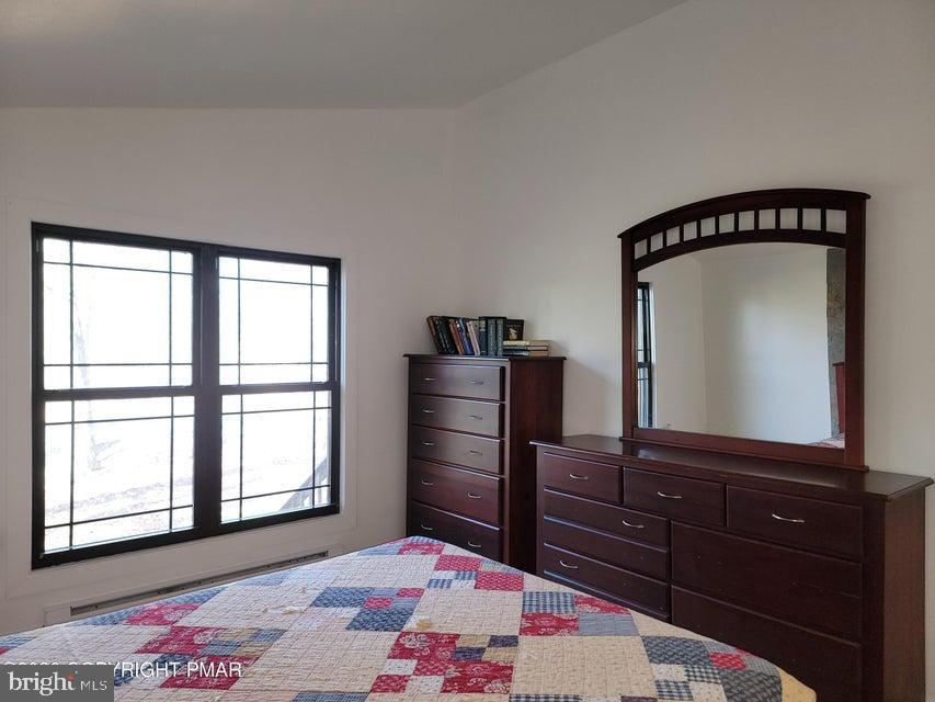 POCONO COUNTRY PLACE - Residential