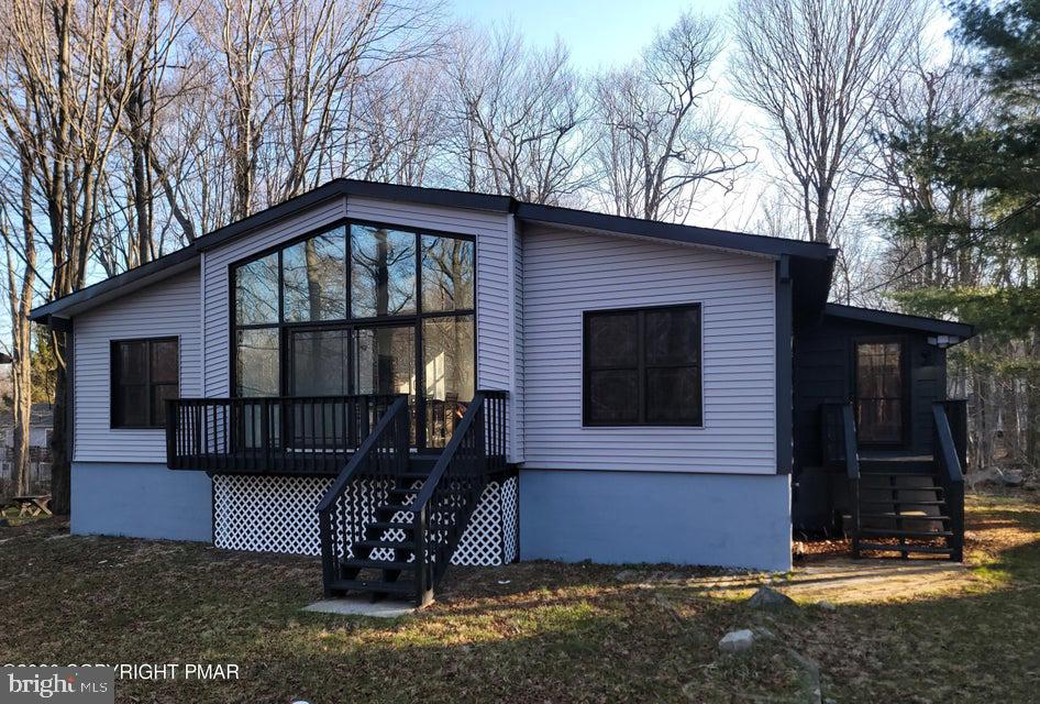 POCONO COUNTRY PLACE - Residential
