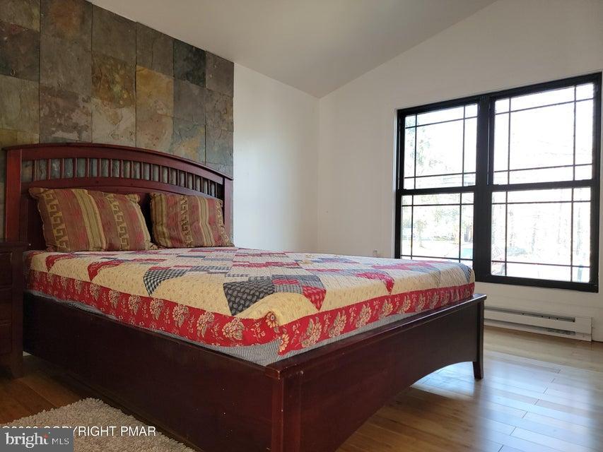 POCONO COUNTRY PLACE - Residential