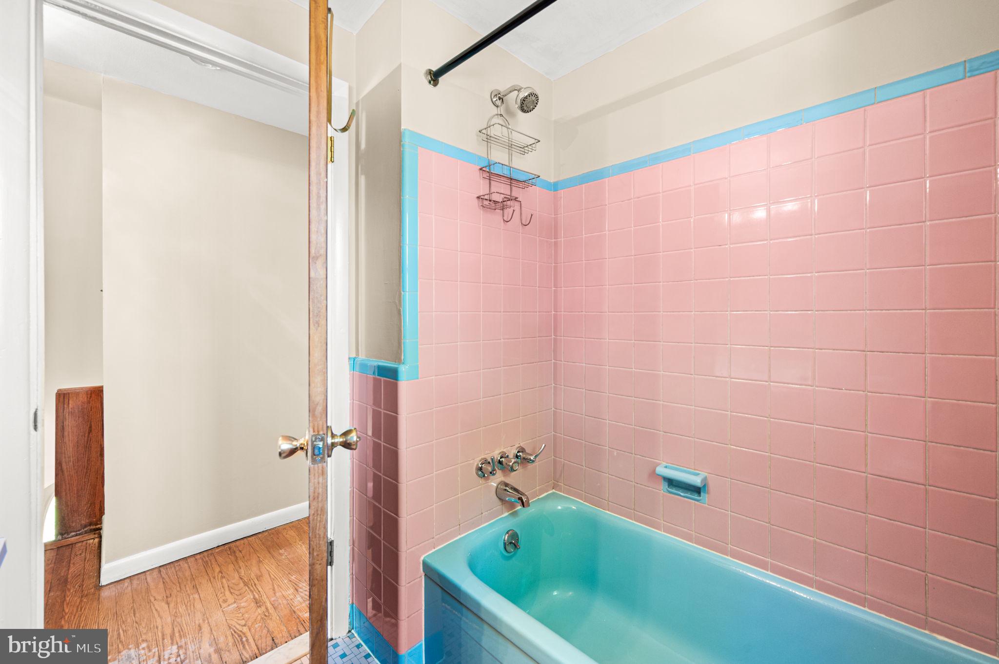 HAVERTOWN - Residential