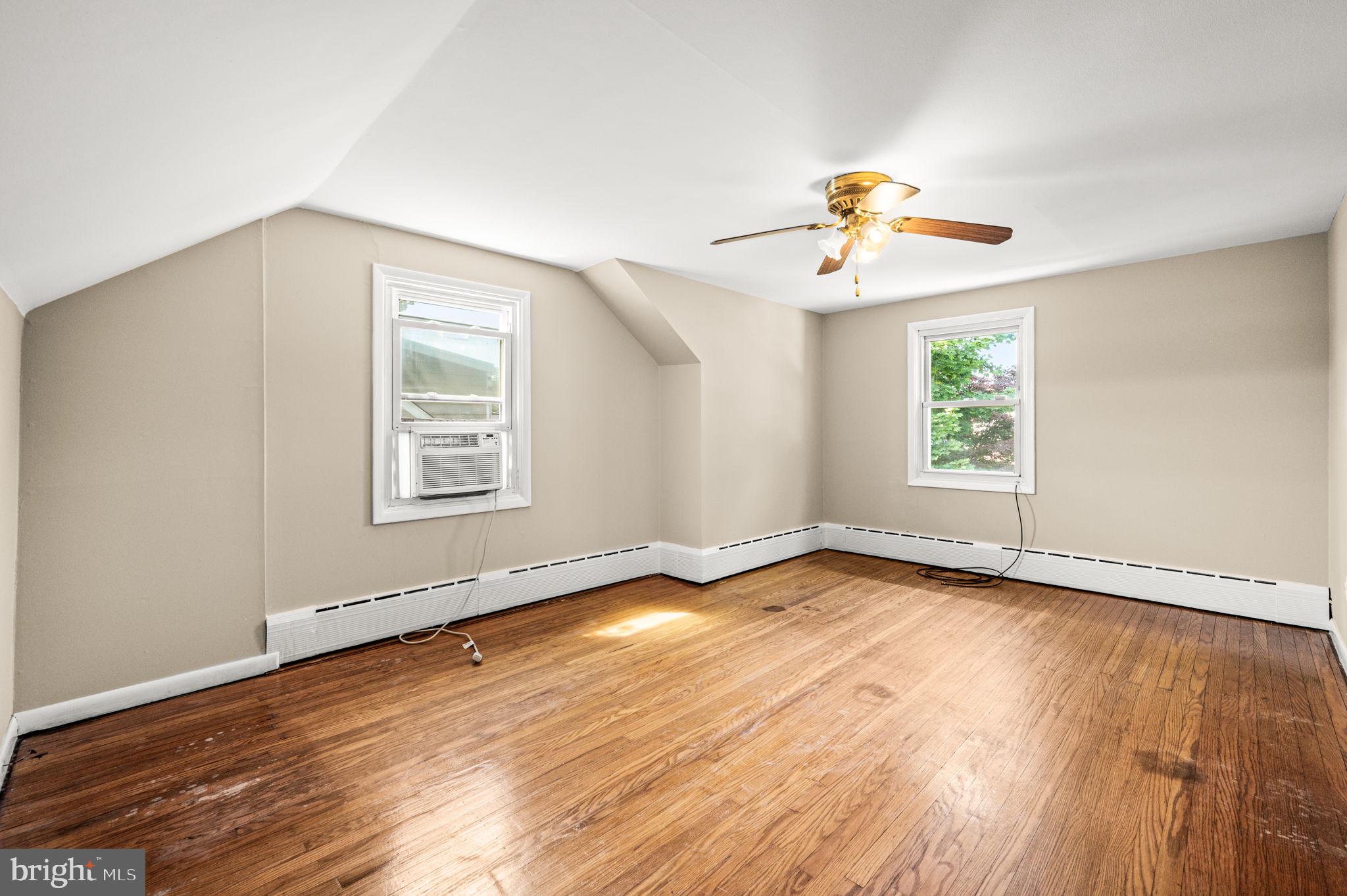 HAVERTOWN - Residential
