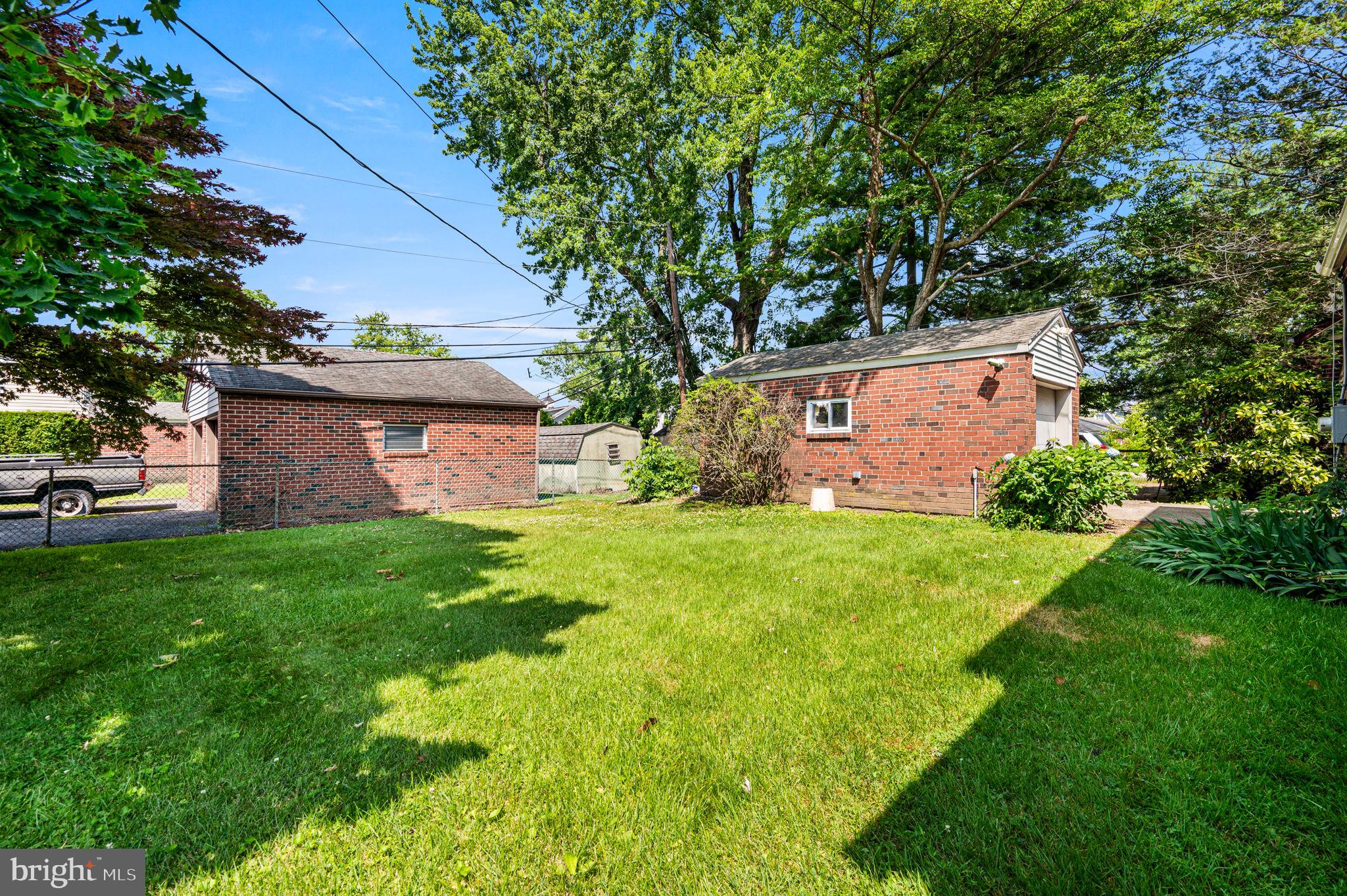 HAVERTOWN - Residential