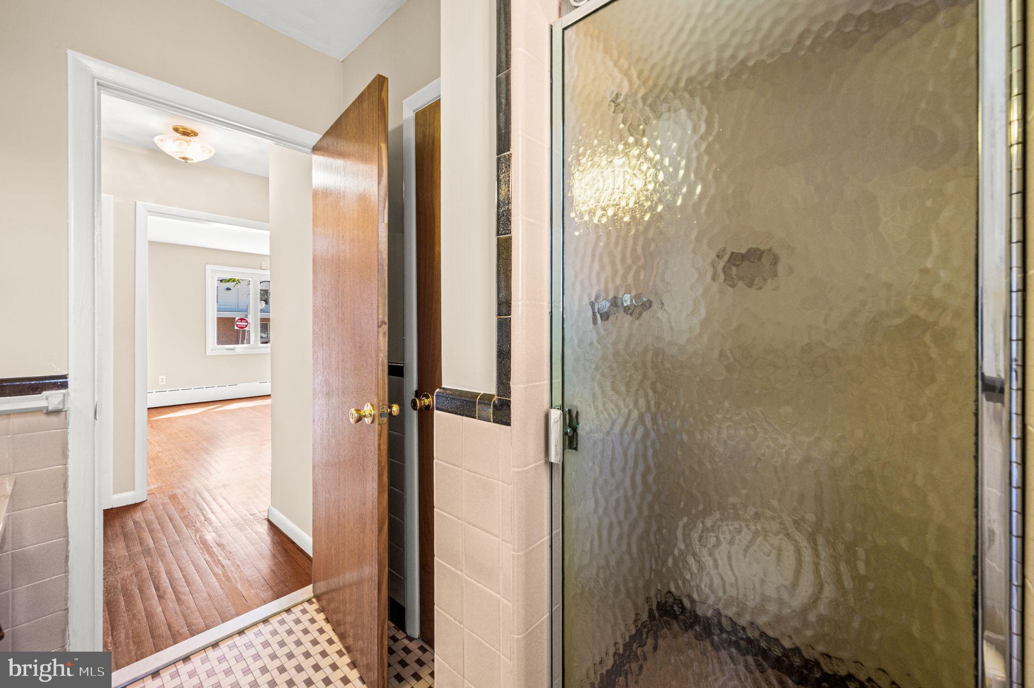 HAVERTOWN - Residential