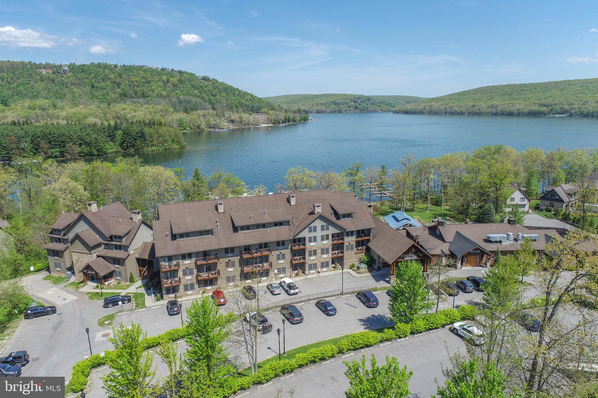 SILVER TREE SUITES - Residential