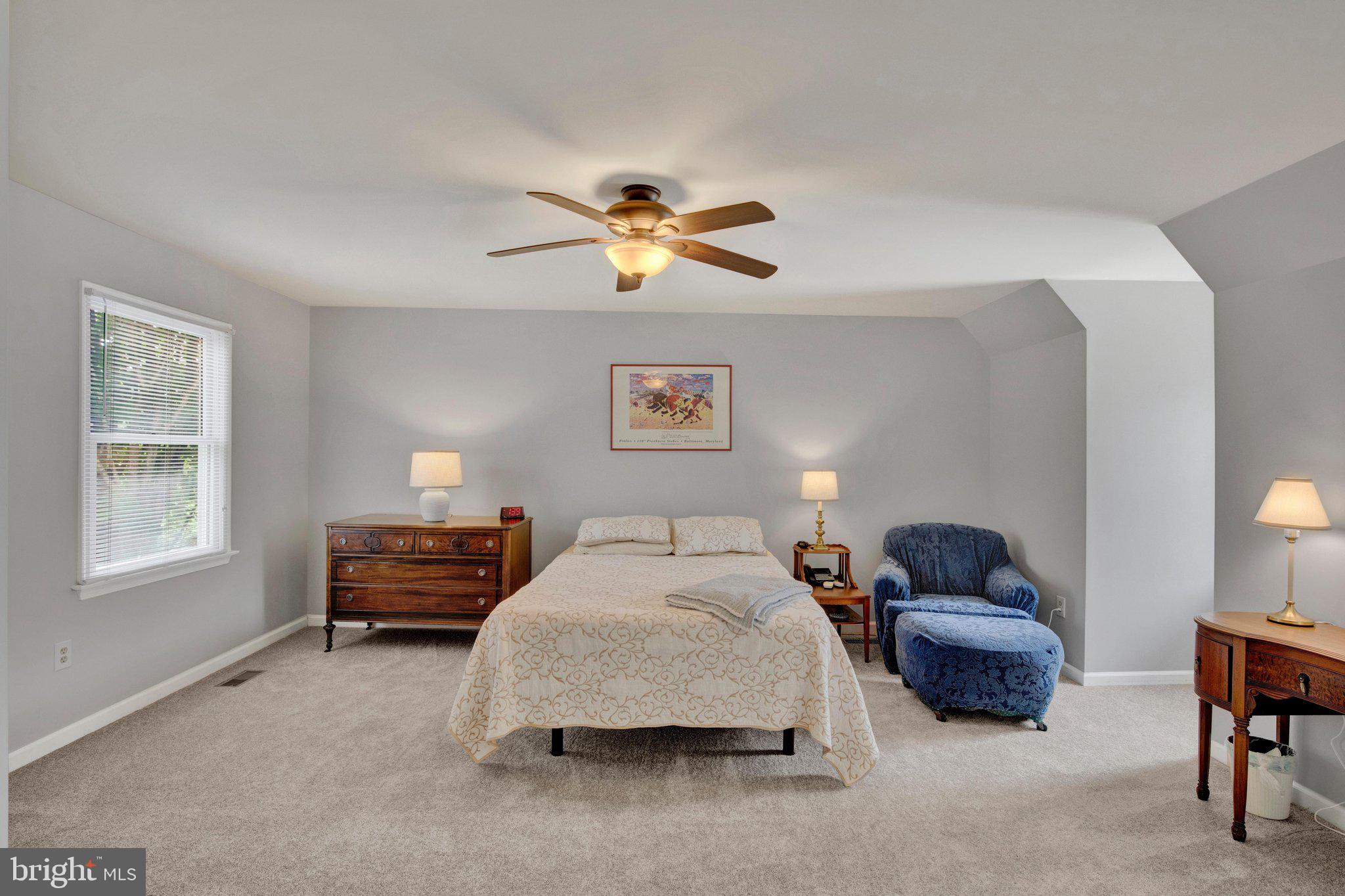 FOREST LAKES - Residential