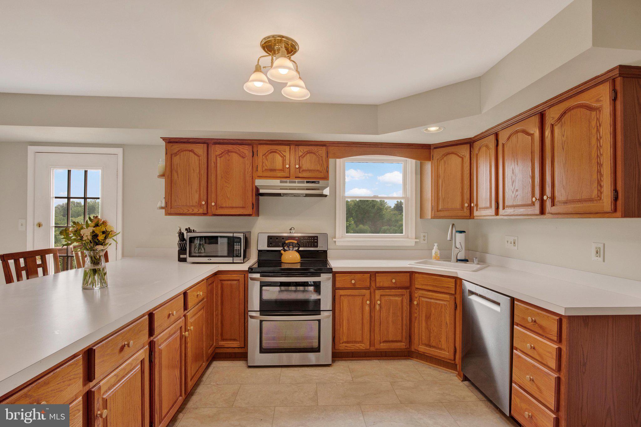 FOREST LAKES - Residential