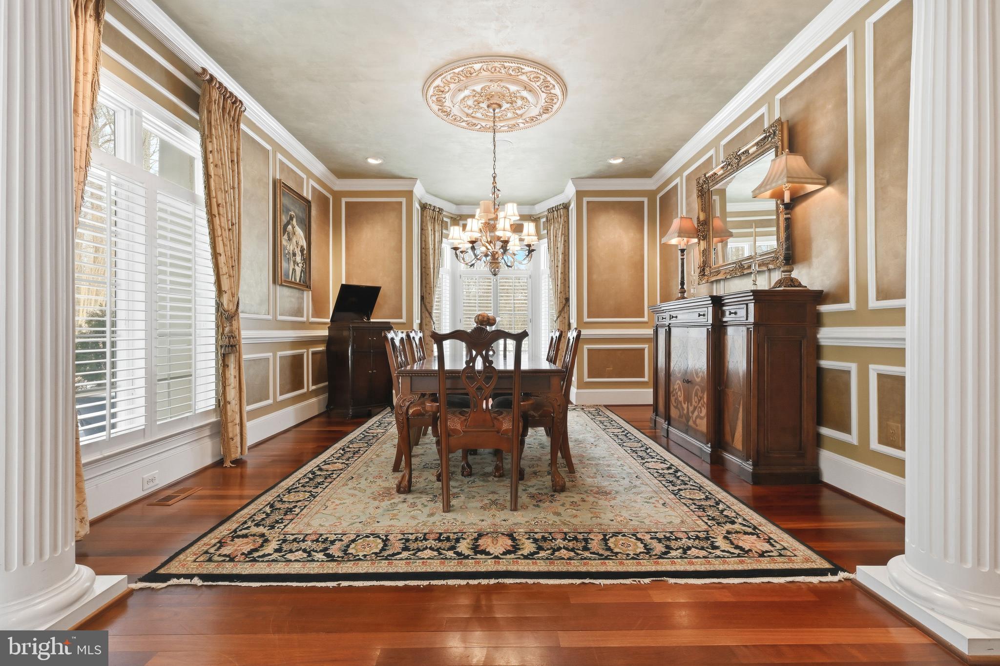 SOUTH RIVER COLONY - Residential