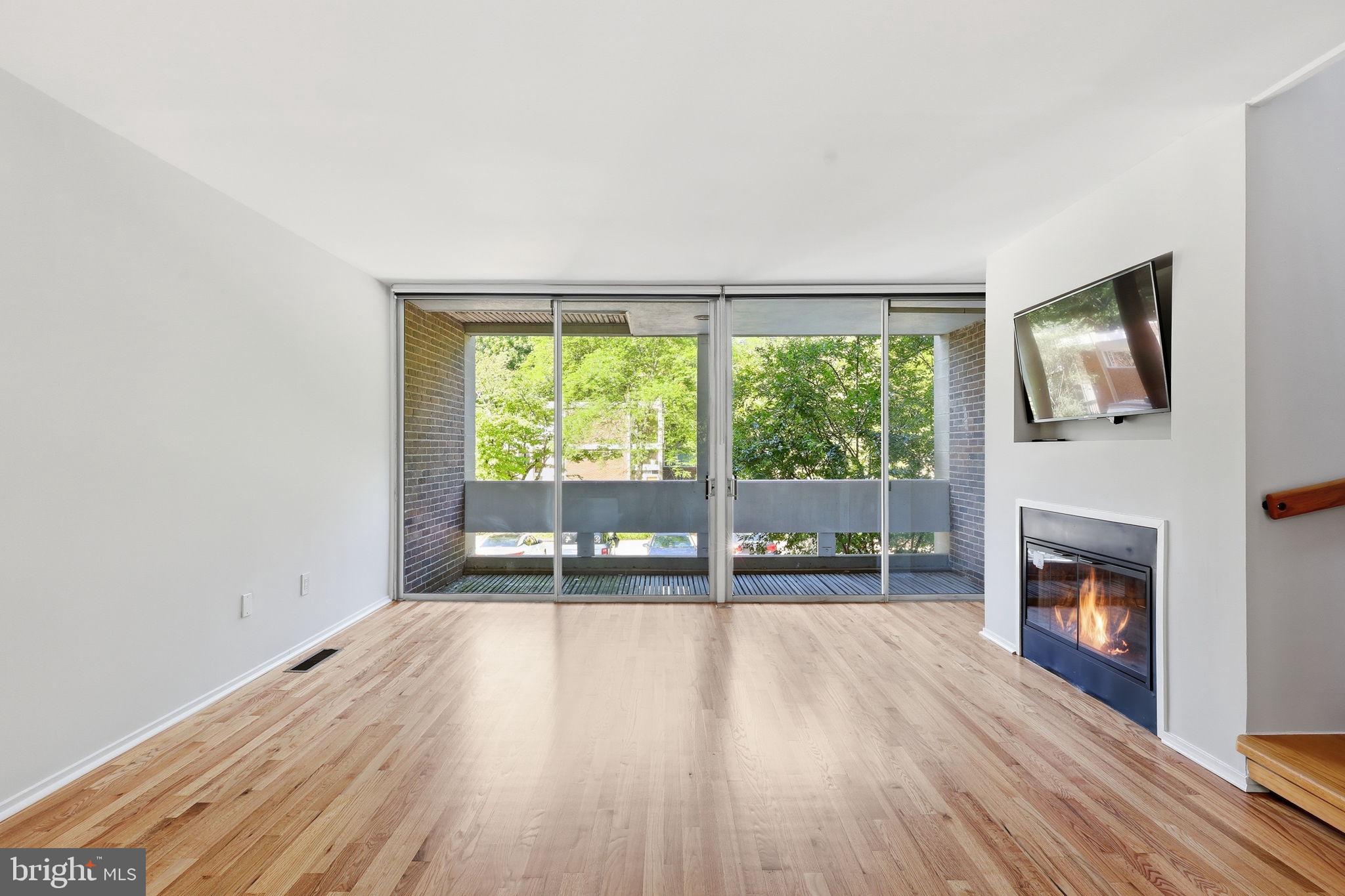 HICKORY CLUSTER - Residential