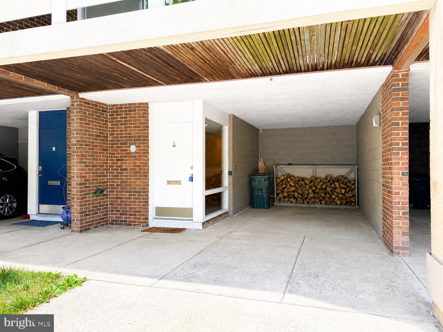 HICKORY CLUSTER - Residential