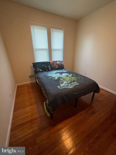 ELMHURST - Residential