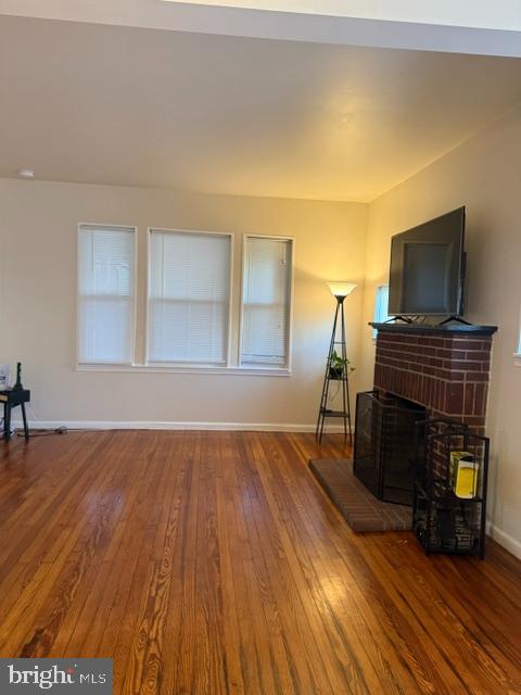 ELMHURST - Residential