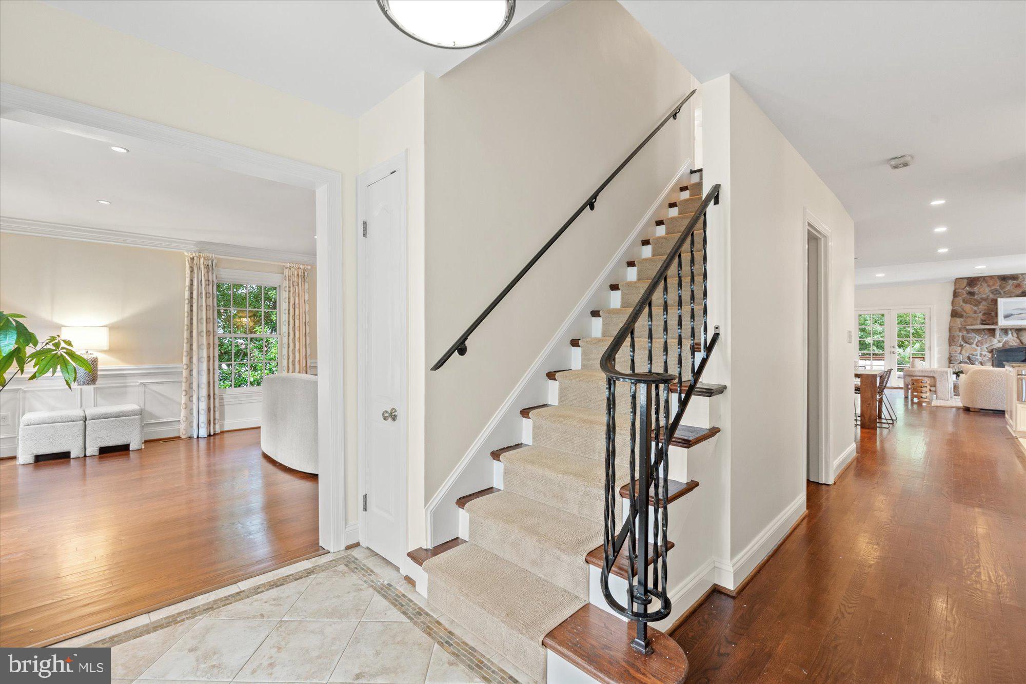 JEFFERSON PARK - Residential