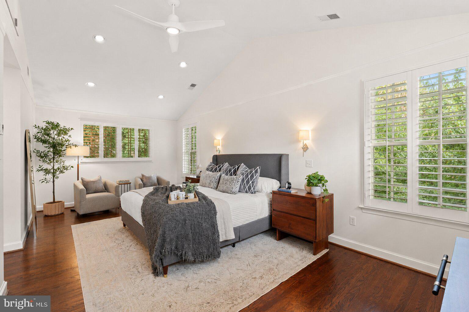 JEFFERSON PARK - Residential