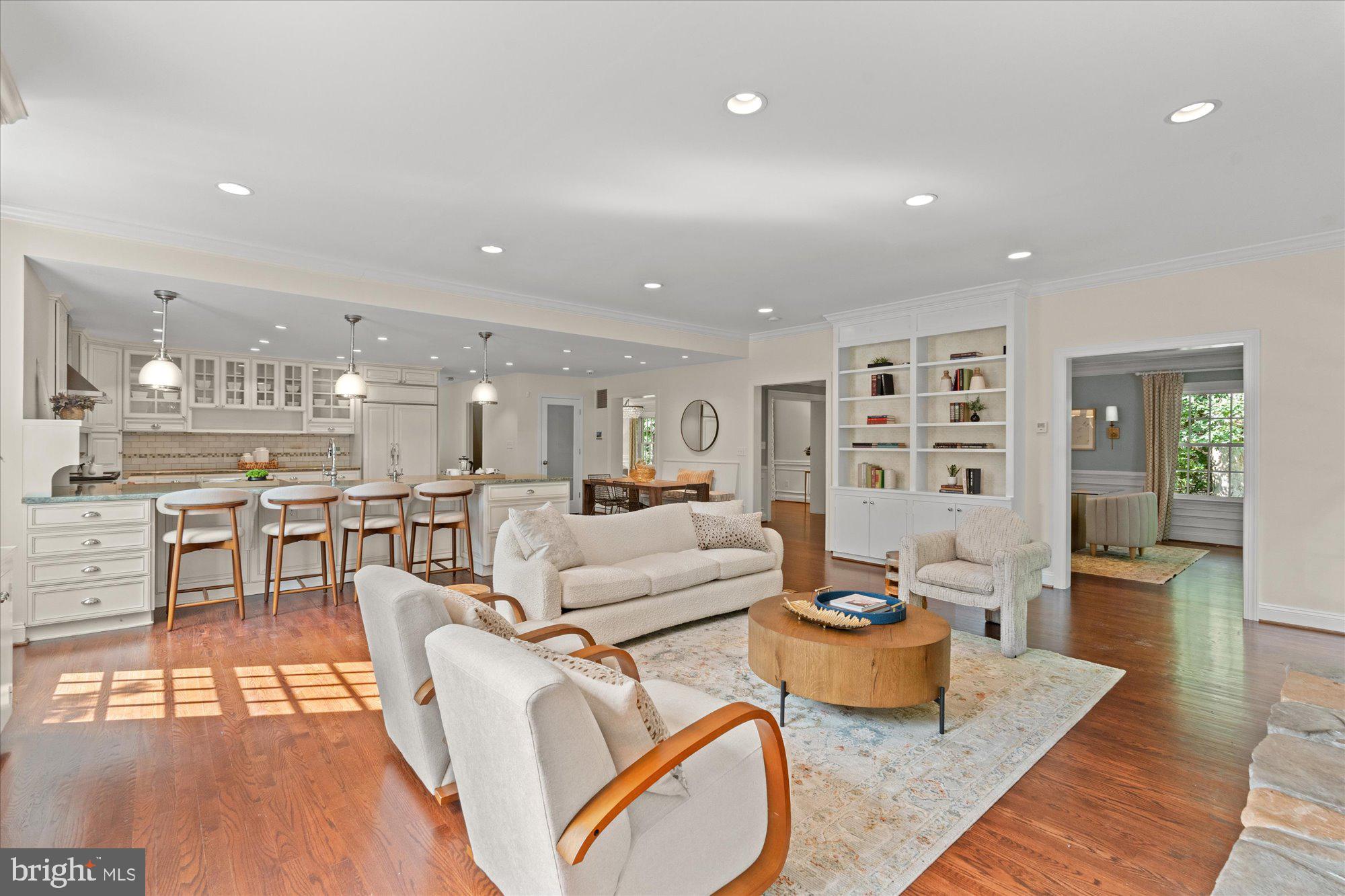 JEFFERSON PARK - Residential