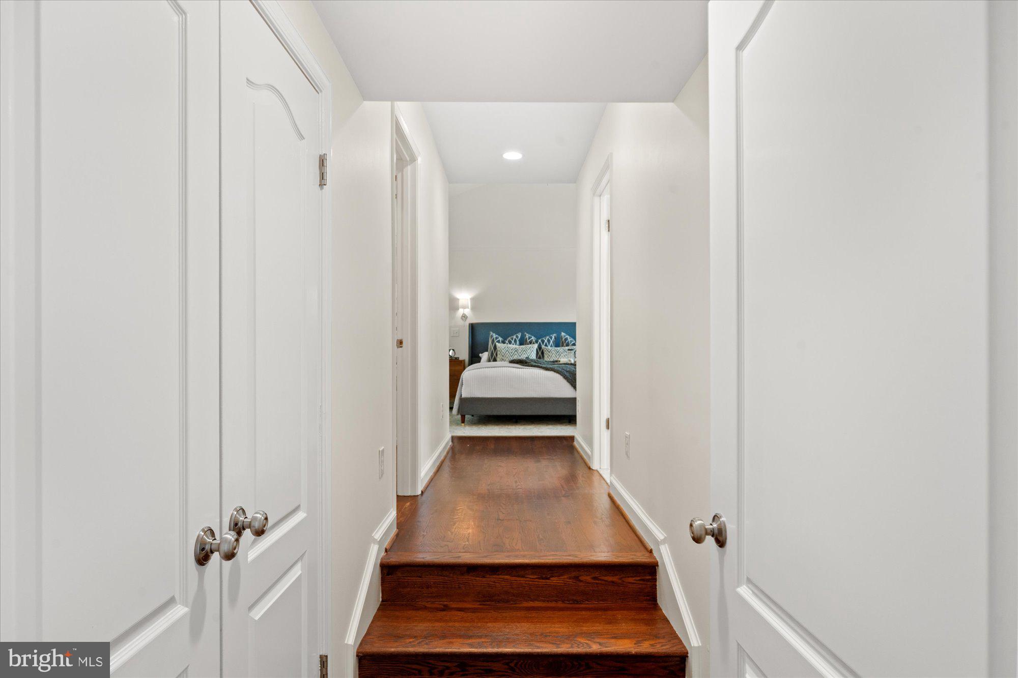 JEFFERSON PARK - Residential