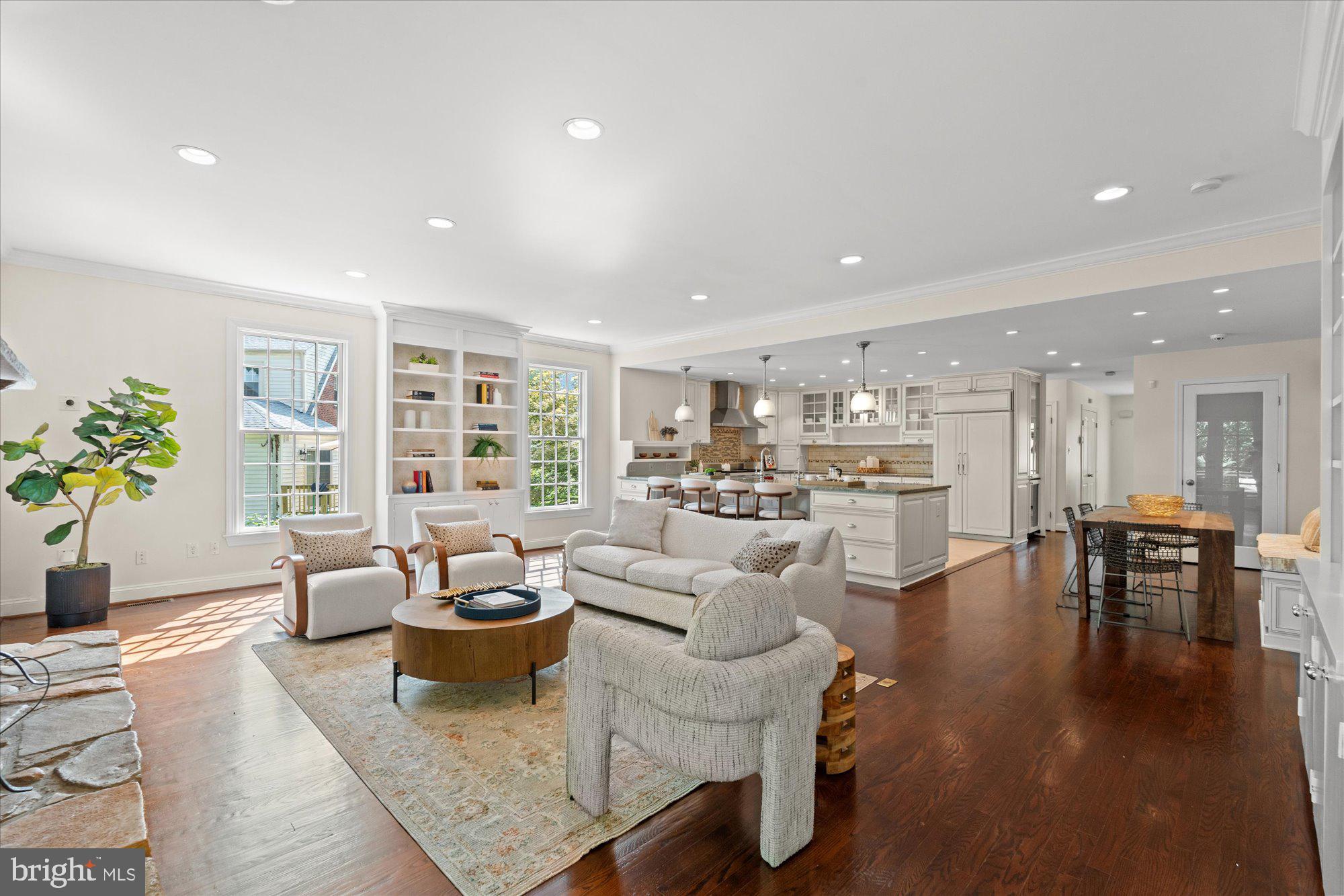 JEFFERSON PARK - Residential