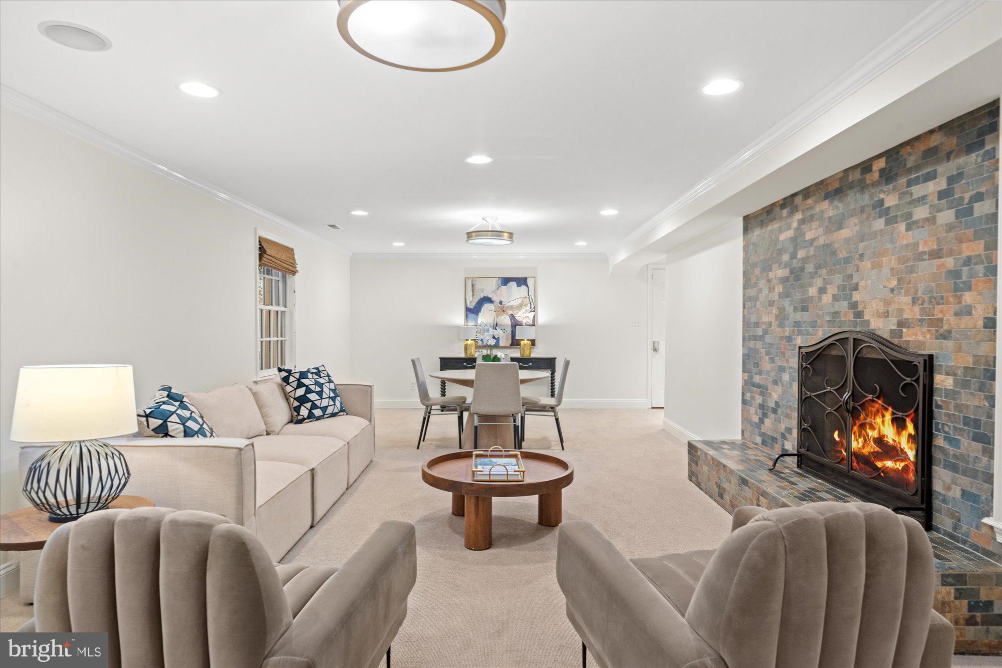 JEFFERSON PARK - Residential
