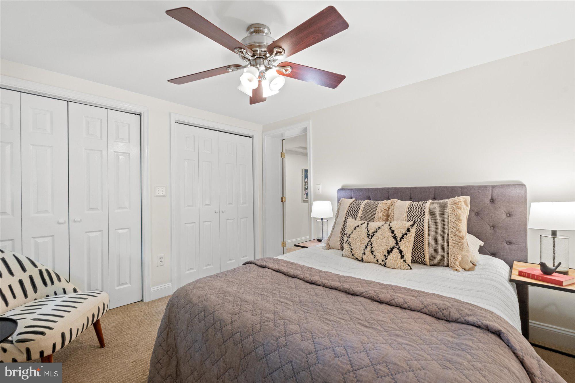 JEFFERSON PARK - Residential