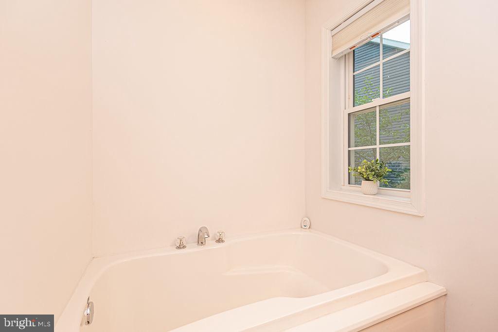 OCEAN PINES - HUNTINGTON - Residential