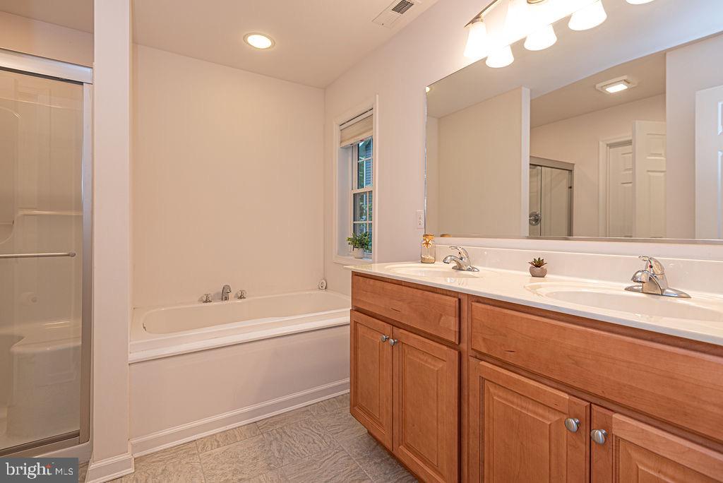 OCEAN PINES - HUNTINGTON - Residential