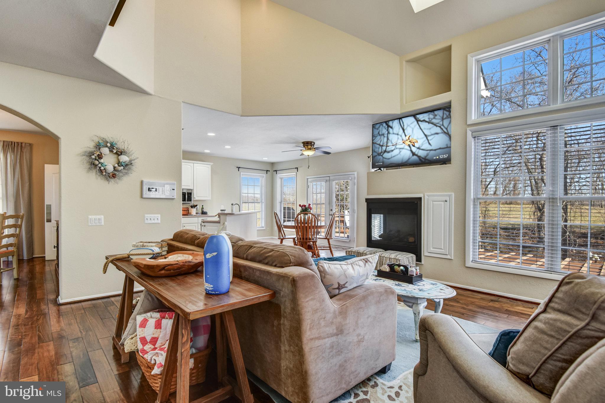 BELMONT BAY - Residential