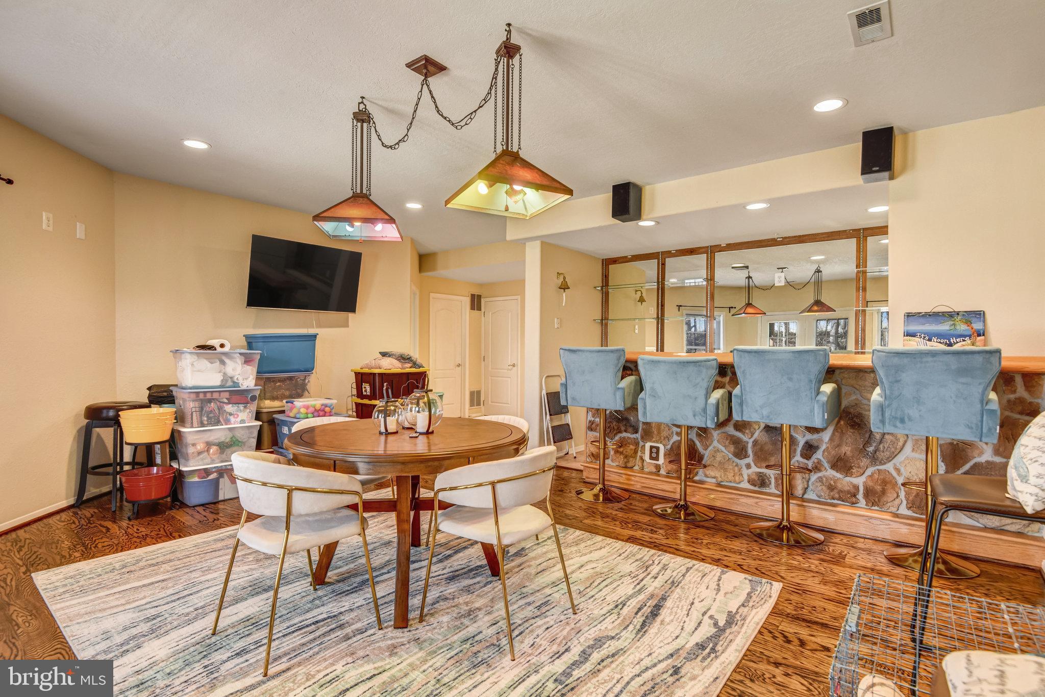 BELMONT BAY - Residential