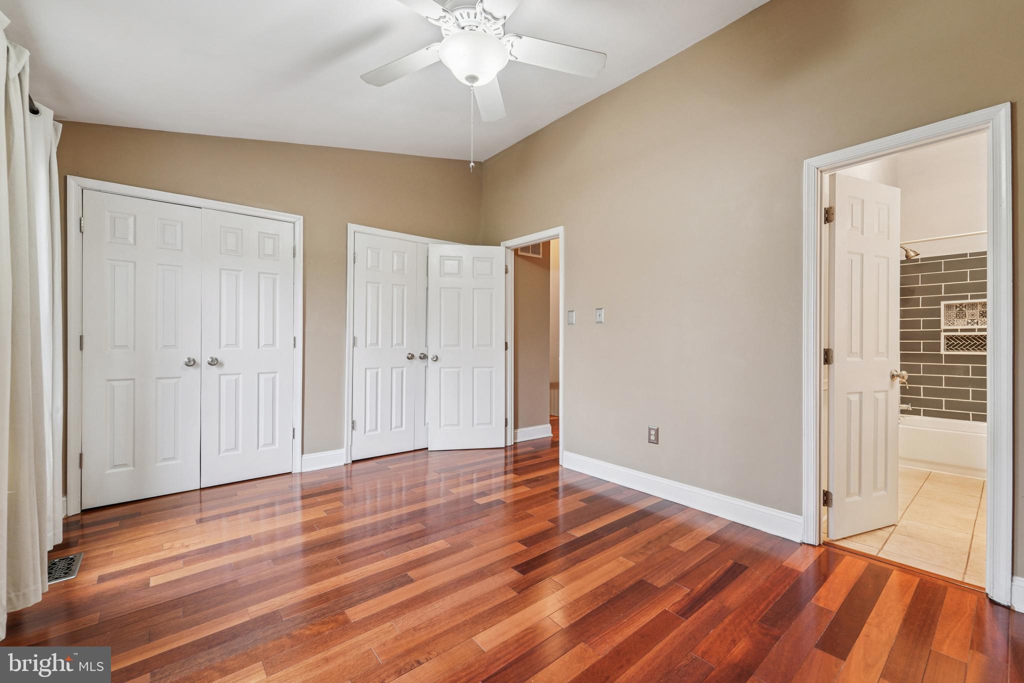 WILLOWCREST - Residential