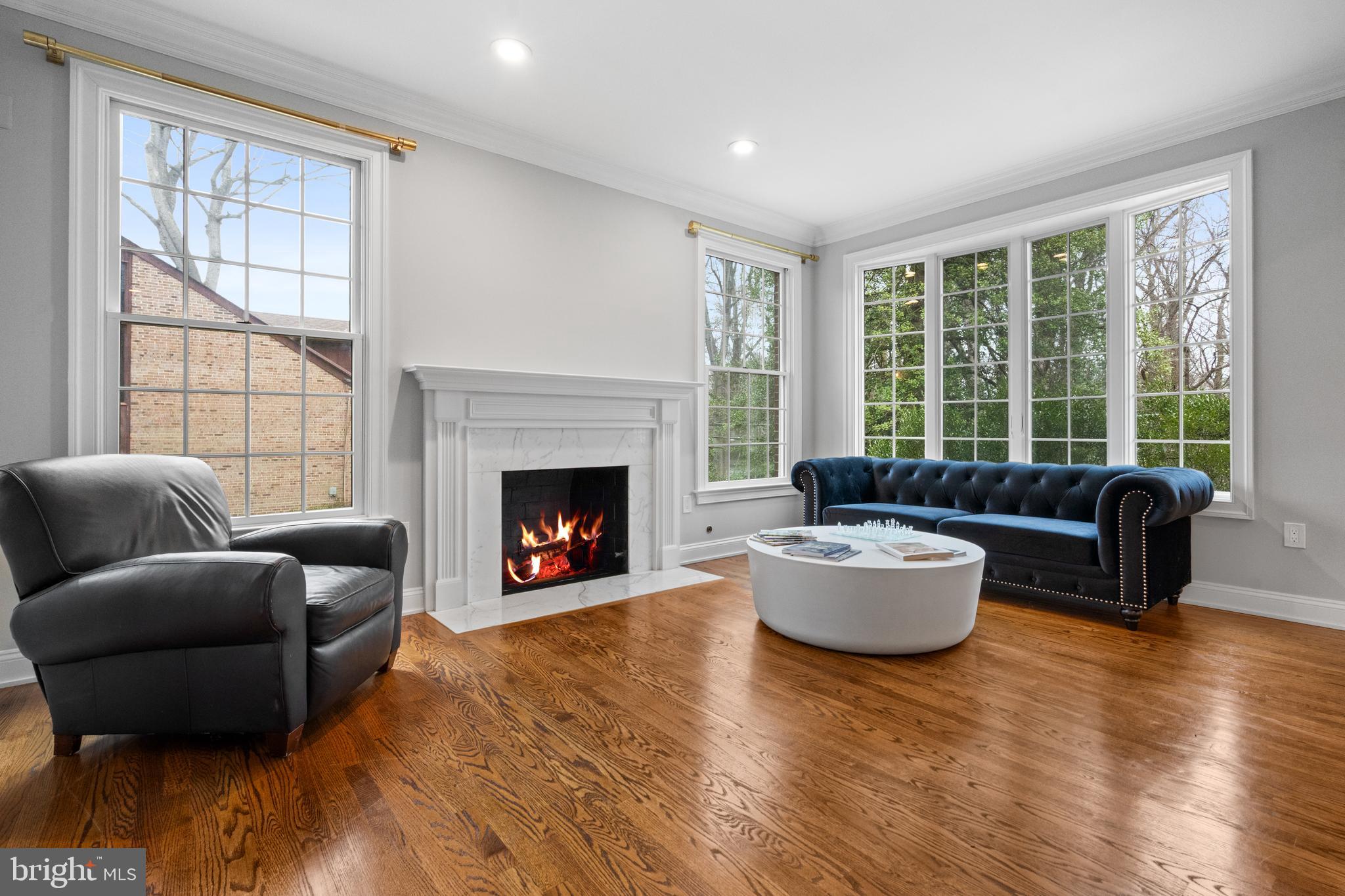 ARLINGWOOD - Residential