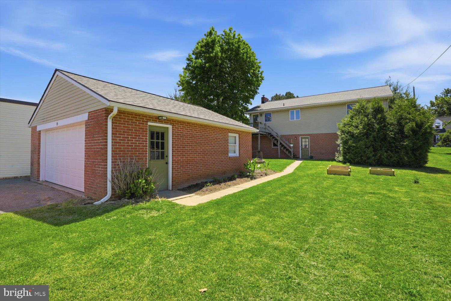 EPHRATA TWP - Residential