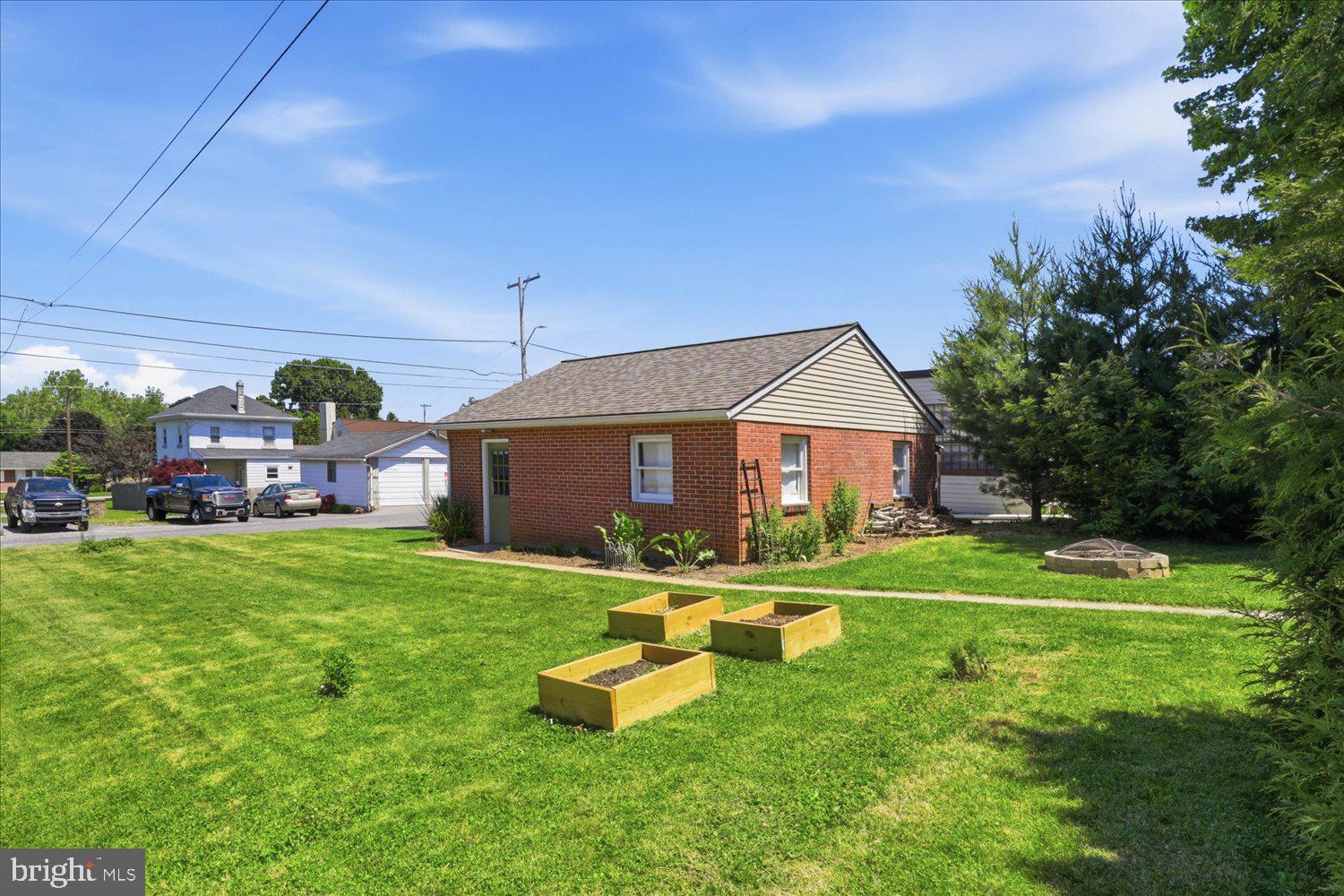 EPHRATA TWP - Residential