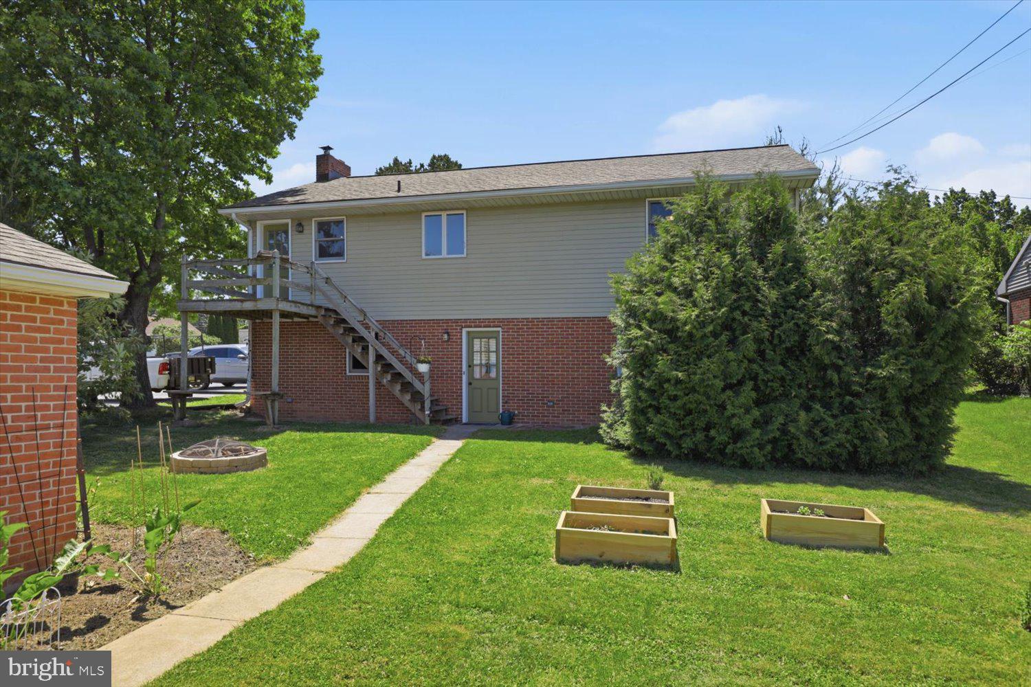 EPHRATA TWP - Residential