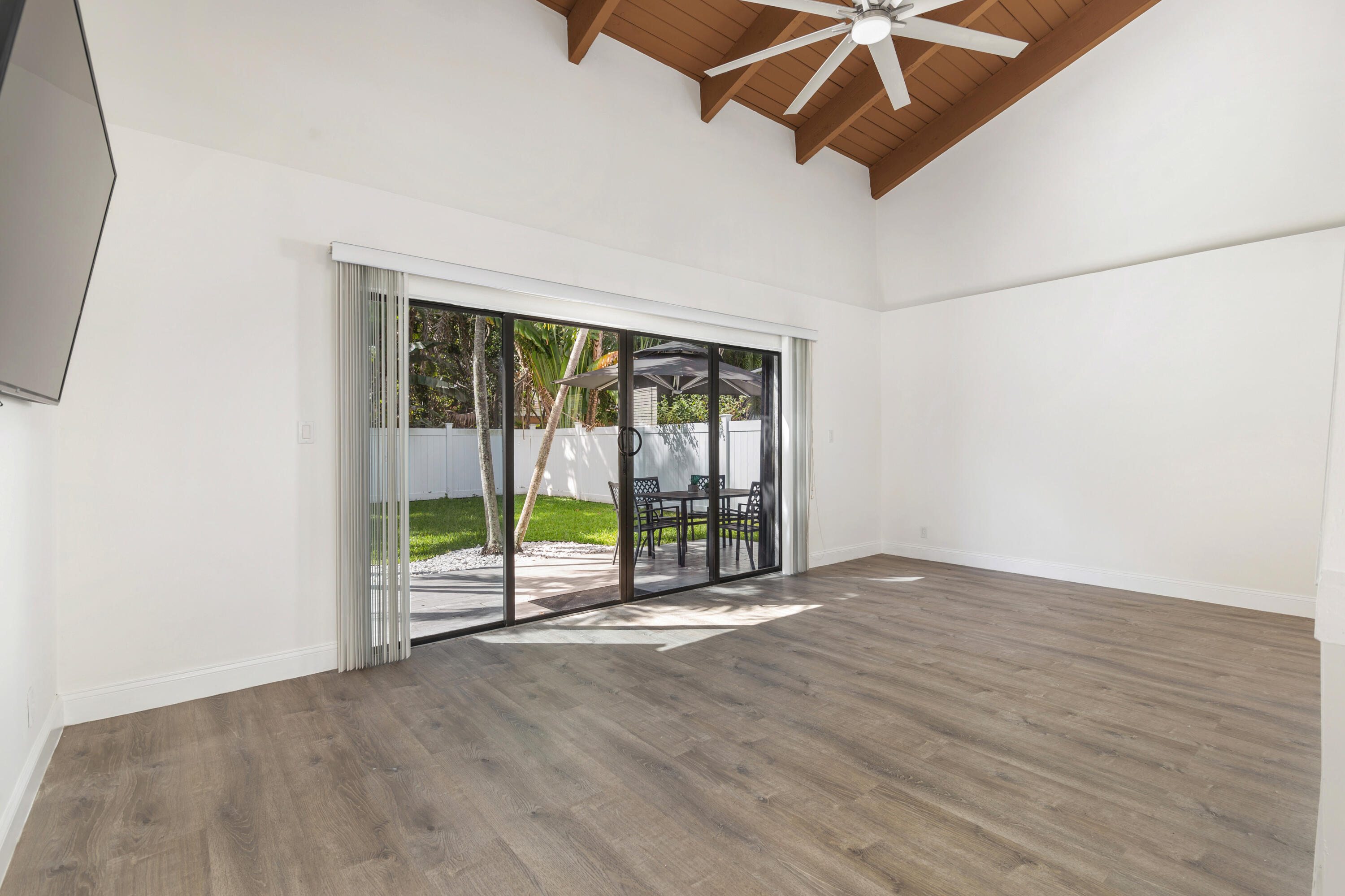 SOUTHRIDGE - Residential