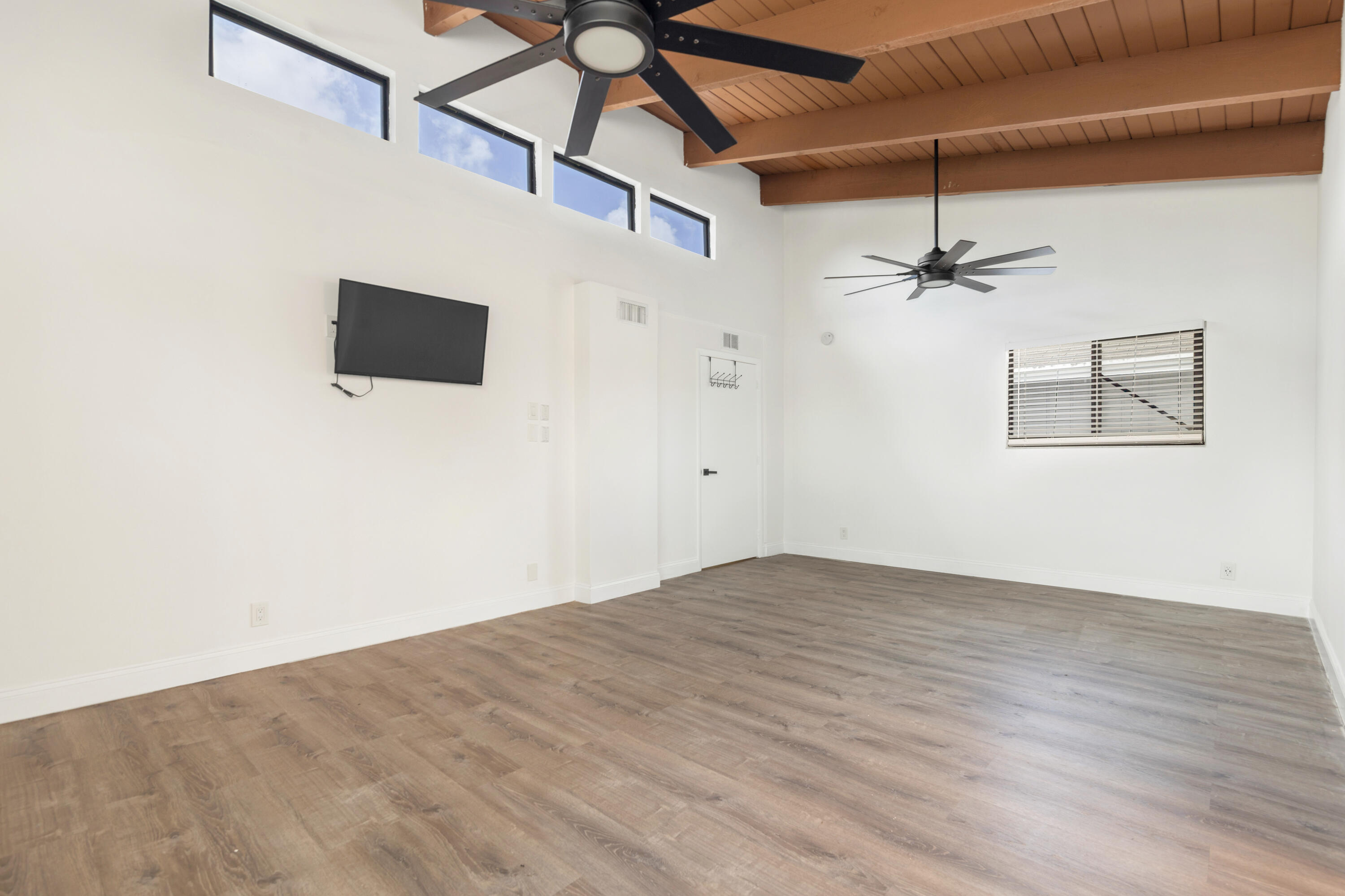 SOUTHRIDGE - Residential