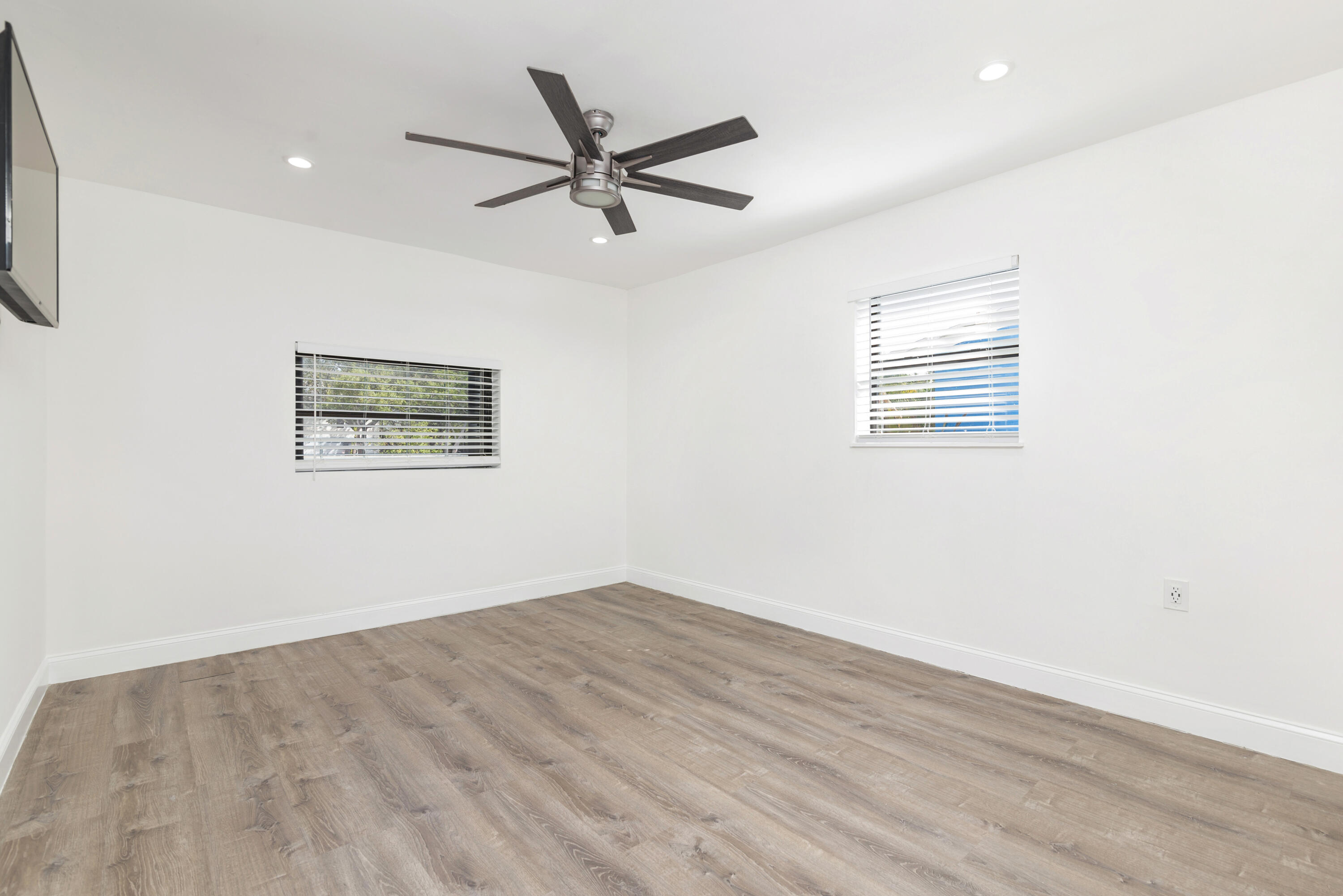 SOUTHRIDGE - Residential