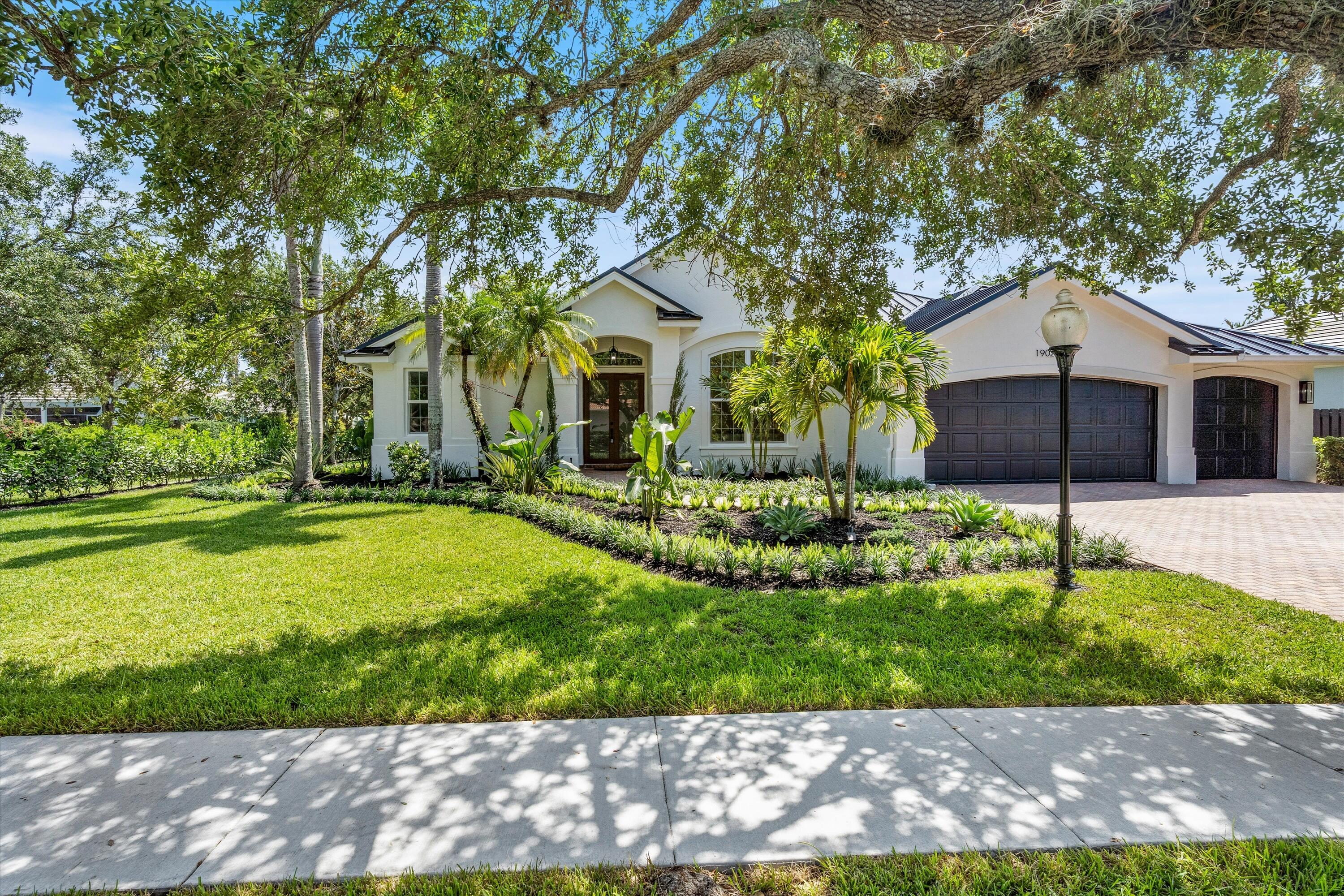 JUPITER RIVER ESTATES - Residential